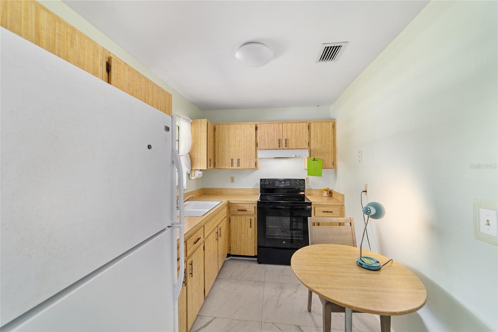 Single Family Residence at 15083 SW 43RD TERRACE RD, OCALA, photo 13 of 33