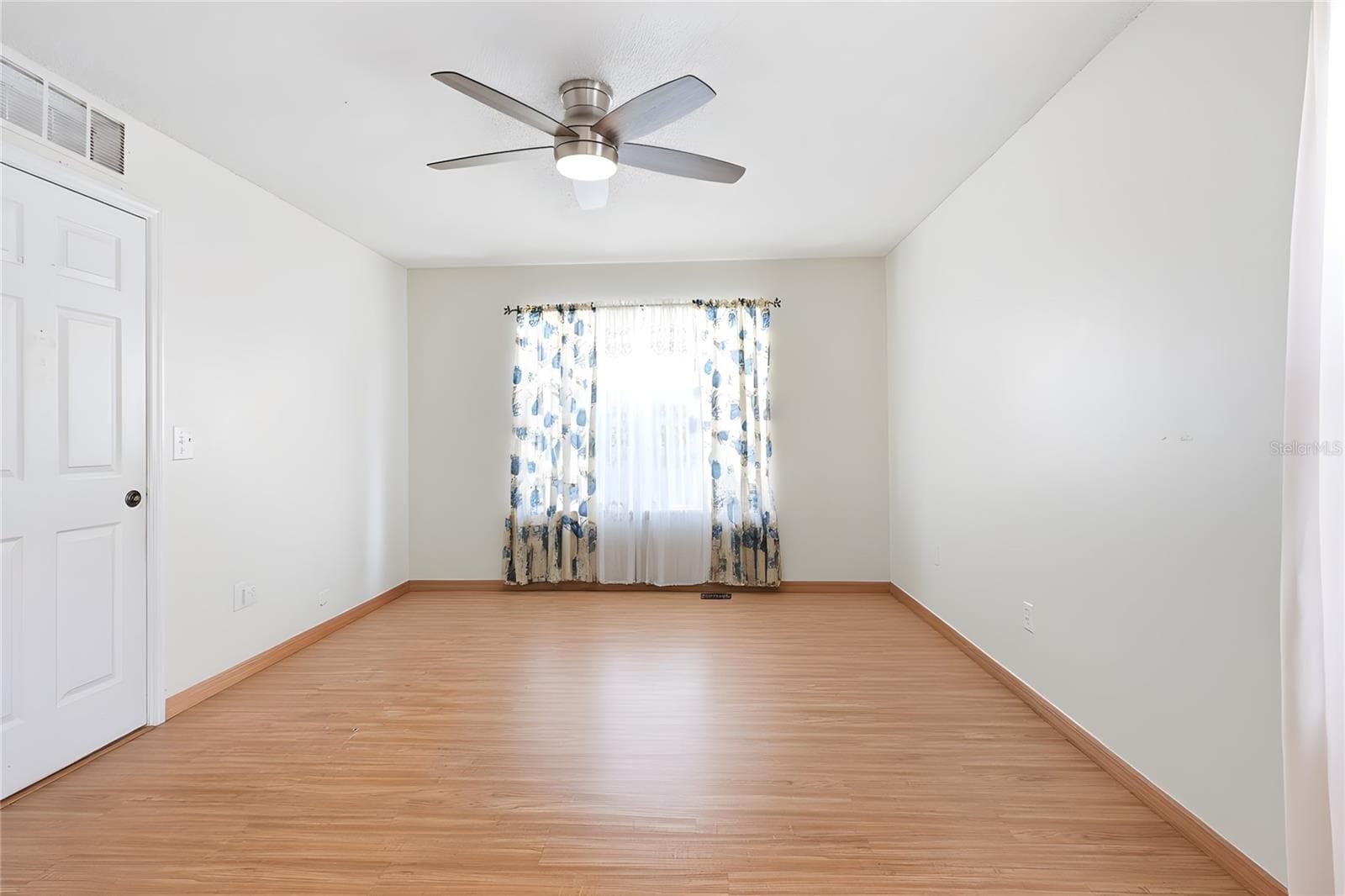 Single Family Residence at 964 FORT SMITH BLVD, DELTONA, photo 36 of 55