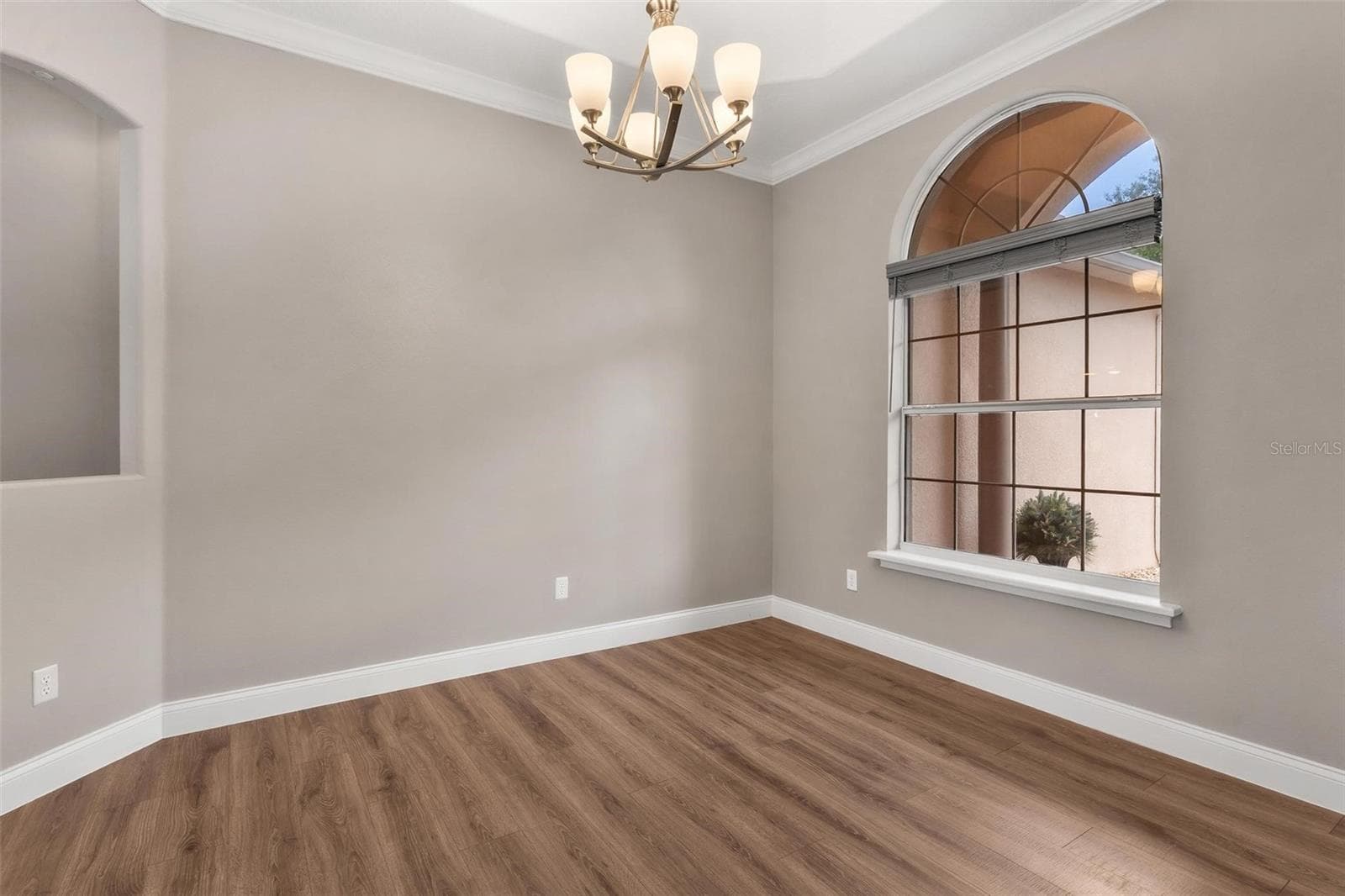 Bright Inviting Dining Room - 5506 CITATION CT, LADY LAKE