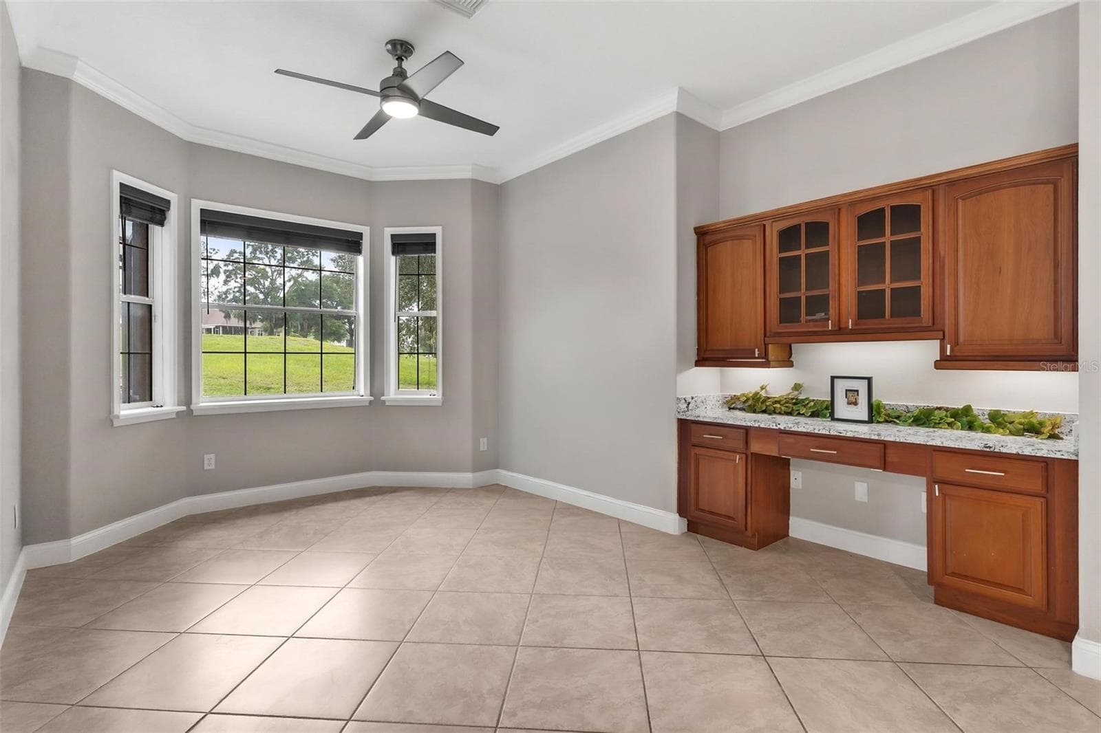 Eating Space in Kitchen overlooking to Golf Course - 5506 CITATION CT, LADY LAKE