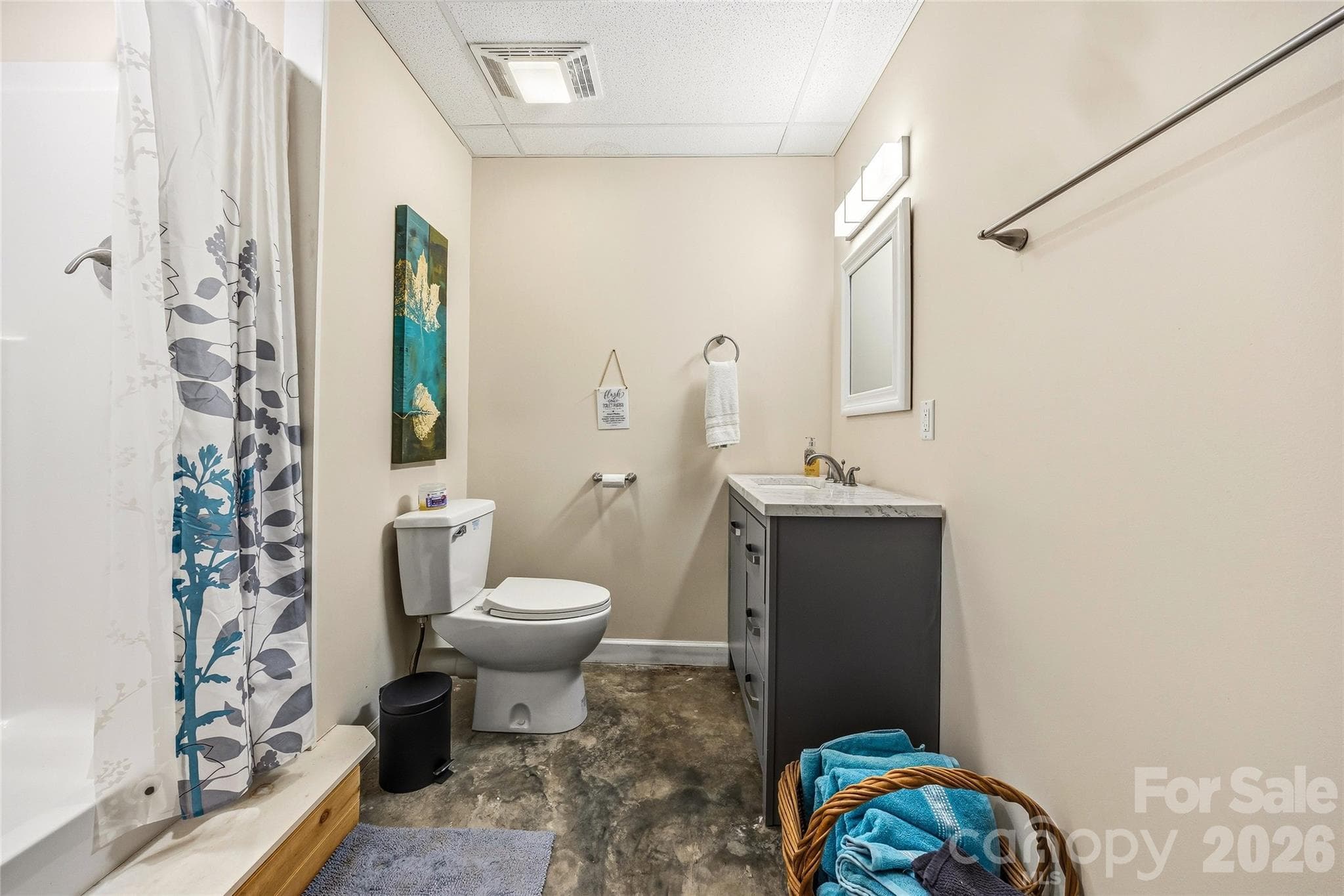 Lower Level Full Bathroom. - 3012 Polk County Line Road, Rutherfordton