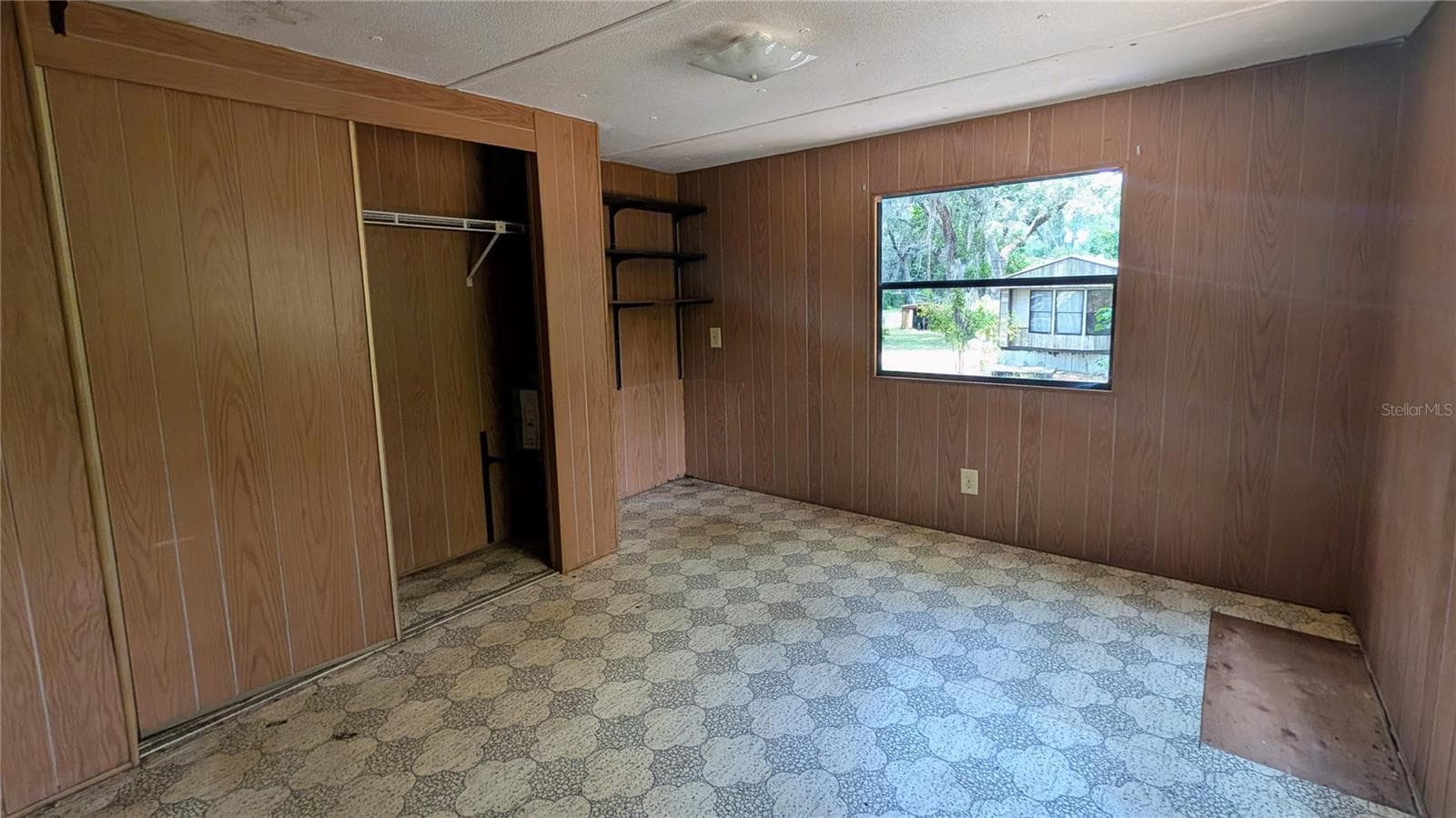 Mobile Home at 11310 W YELLOW OAK LN, CRYSTAL RIVER, photo 11 of 33