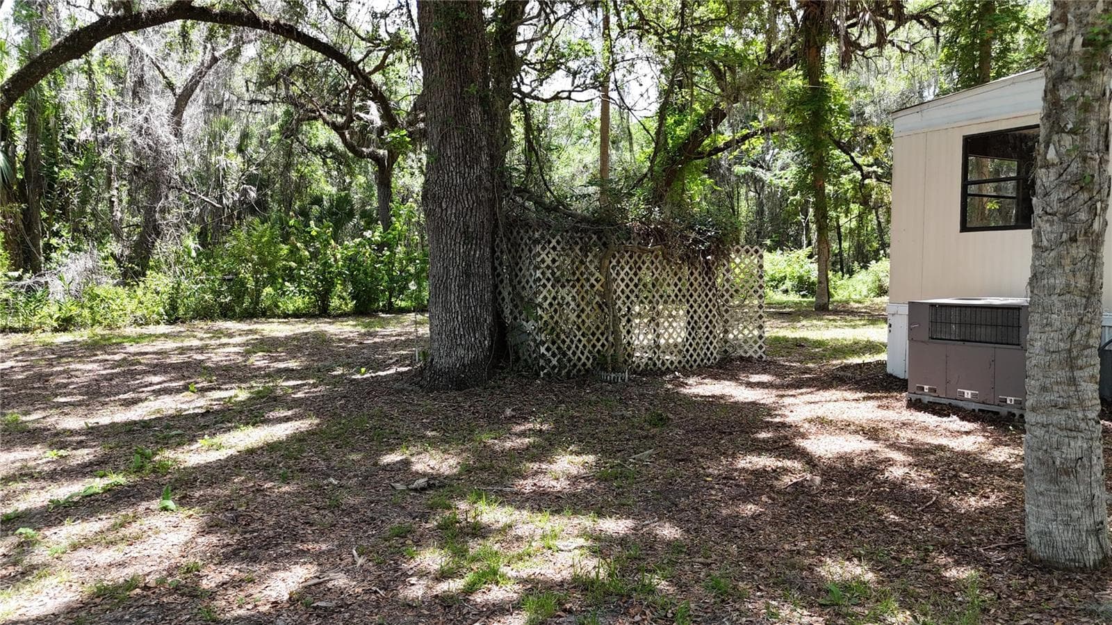 Mobile Home at 11310 W YELLOW OAK LN, CRYSTAL RIVER, photo 25 of 33