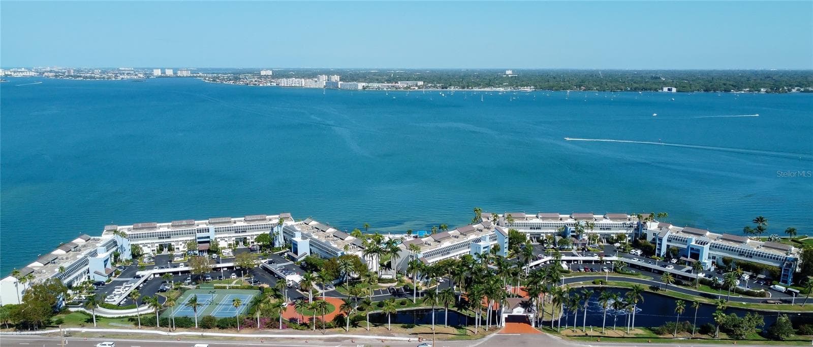 5155 ISLA KEY BLVD S #301