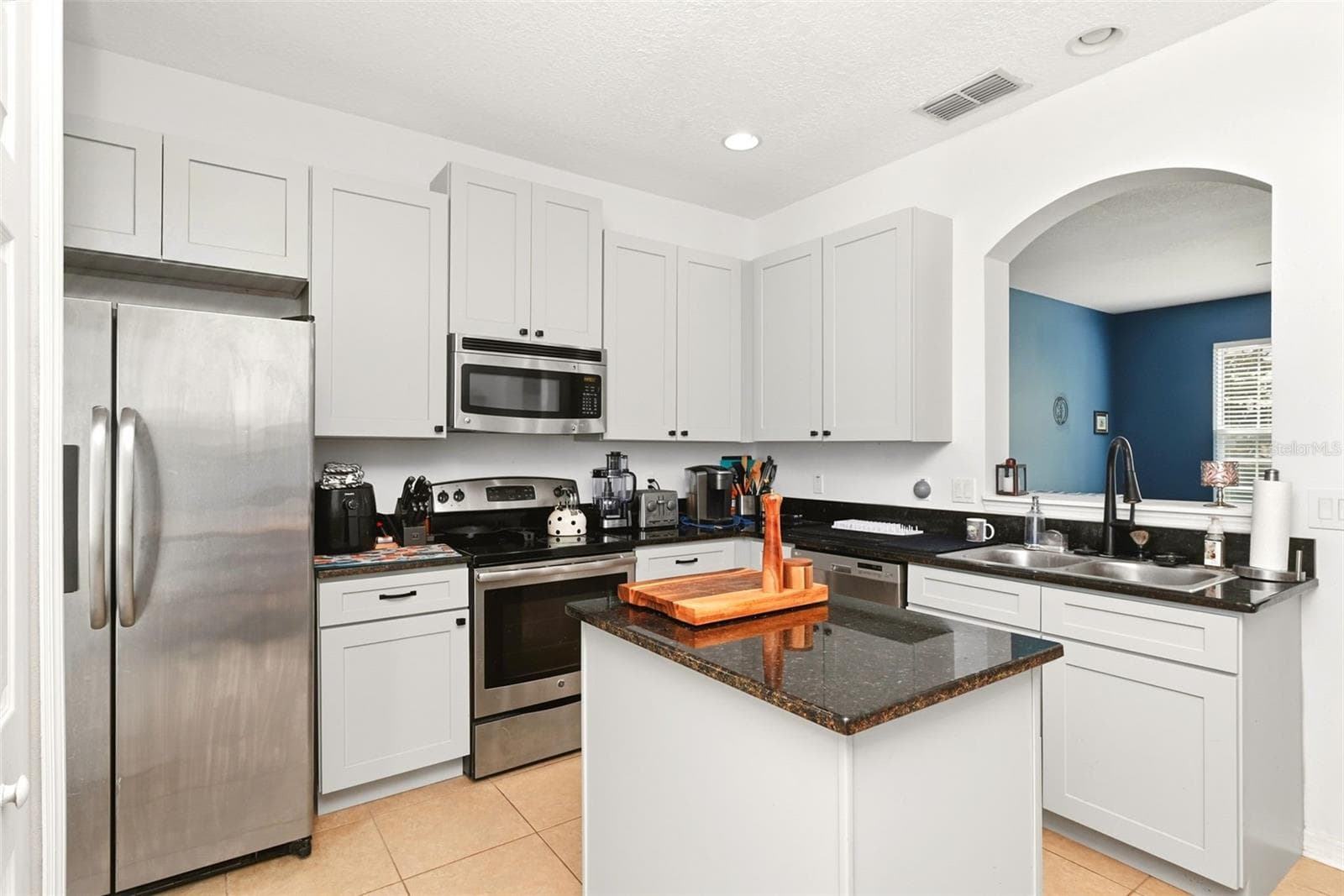 Townhouse at 528 RAINBOW SPRINGS LOOP, GROVELAND, photo 15 of 49