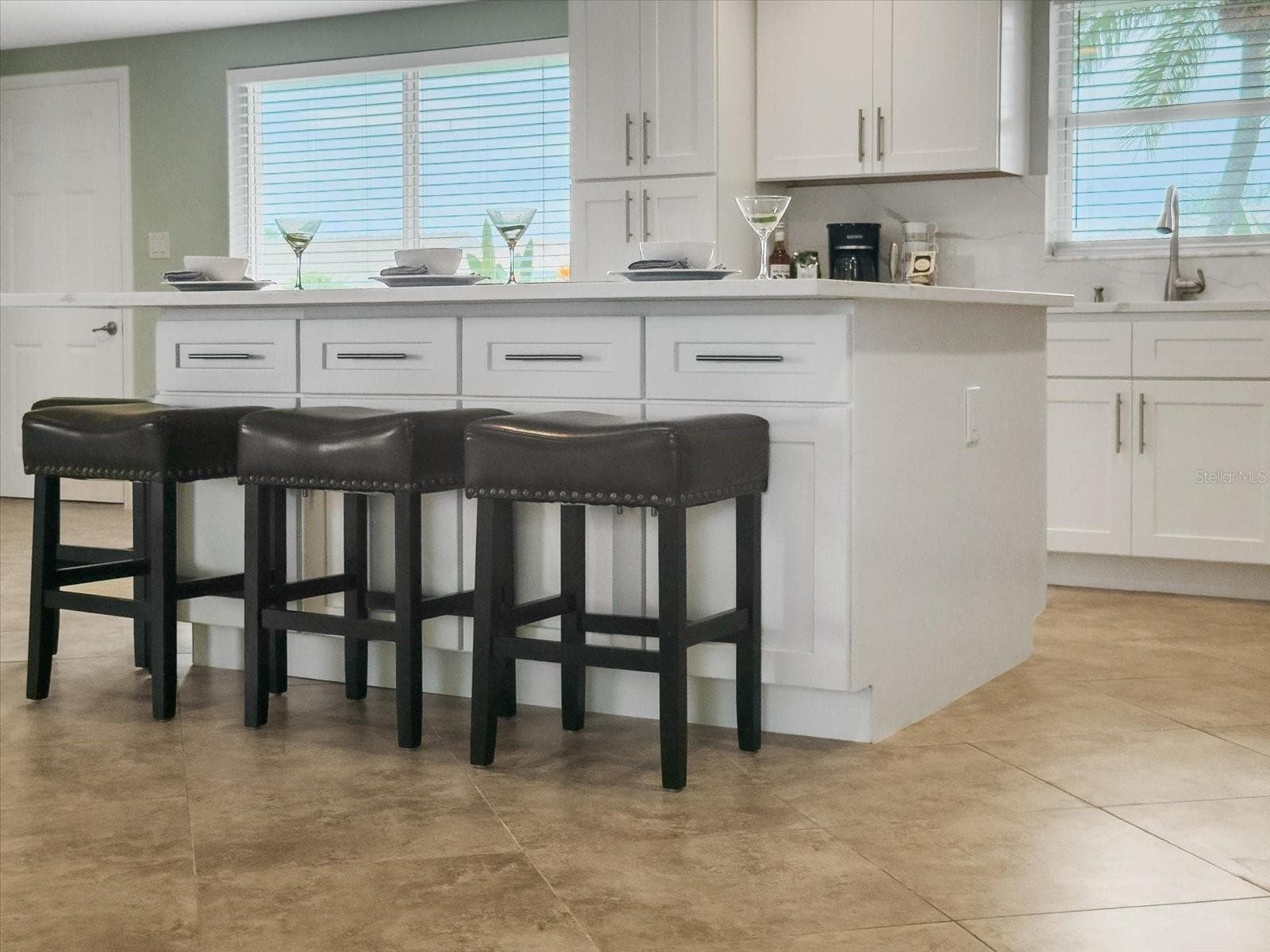 Island has seating on 3 sides - 5008 DORY DR, NEW PORT RICHEY