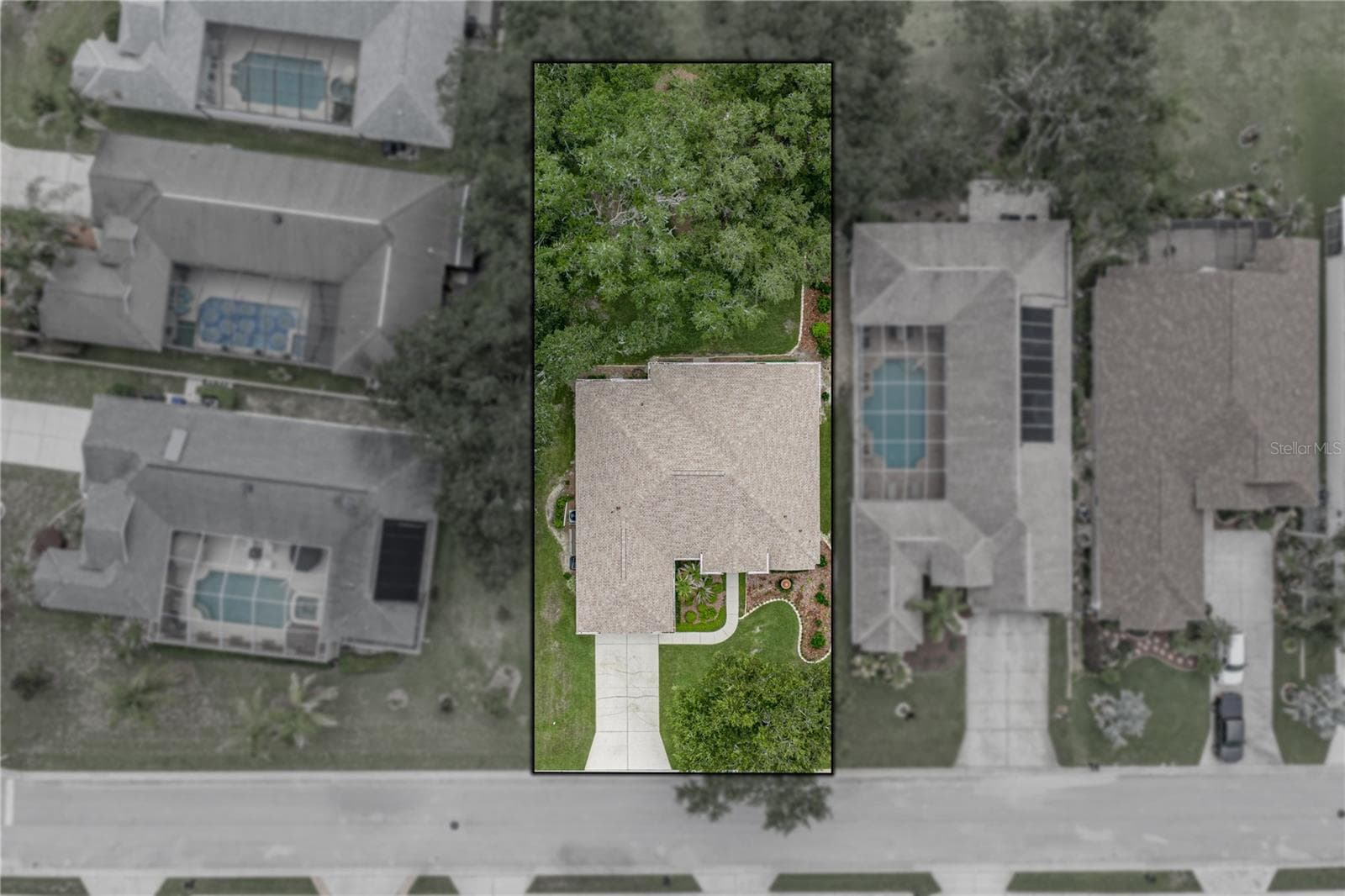 Single Family Residence at 12215 WOODLANDS CIR, DADE CITY, photo 4 of 65
