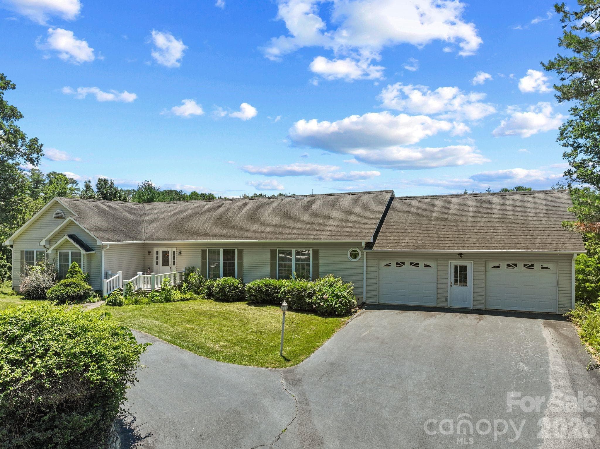 Oversized two-car garage. - Weaverville