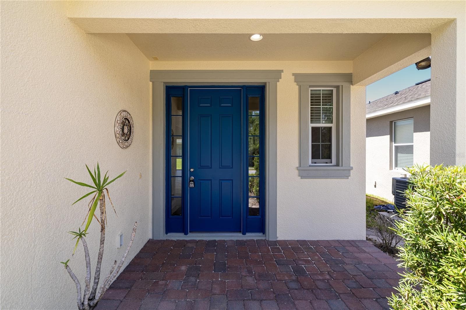 Single Family Residence at 6023 W TOWN CENTER BLVD, ORLANDO, photo 2 of 37