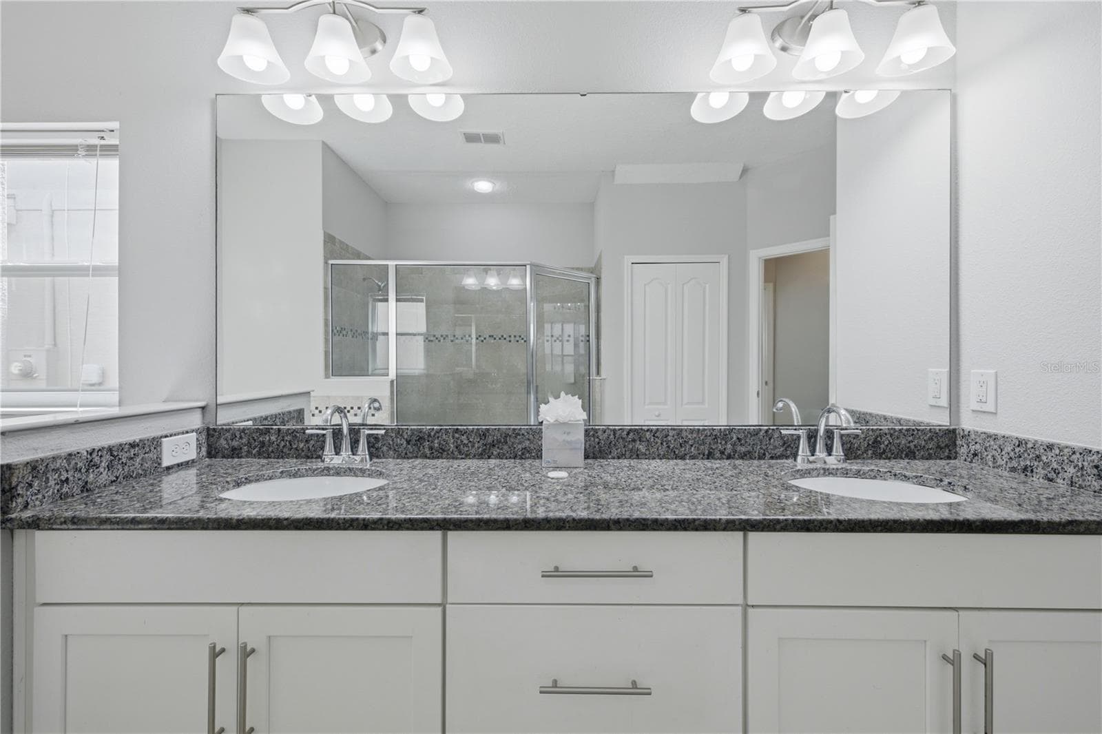 Single Family Residence at 6023 W TOWN CENTER BLVD, ORLANDO, photo 20 of 37