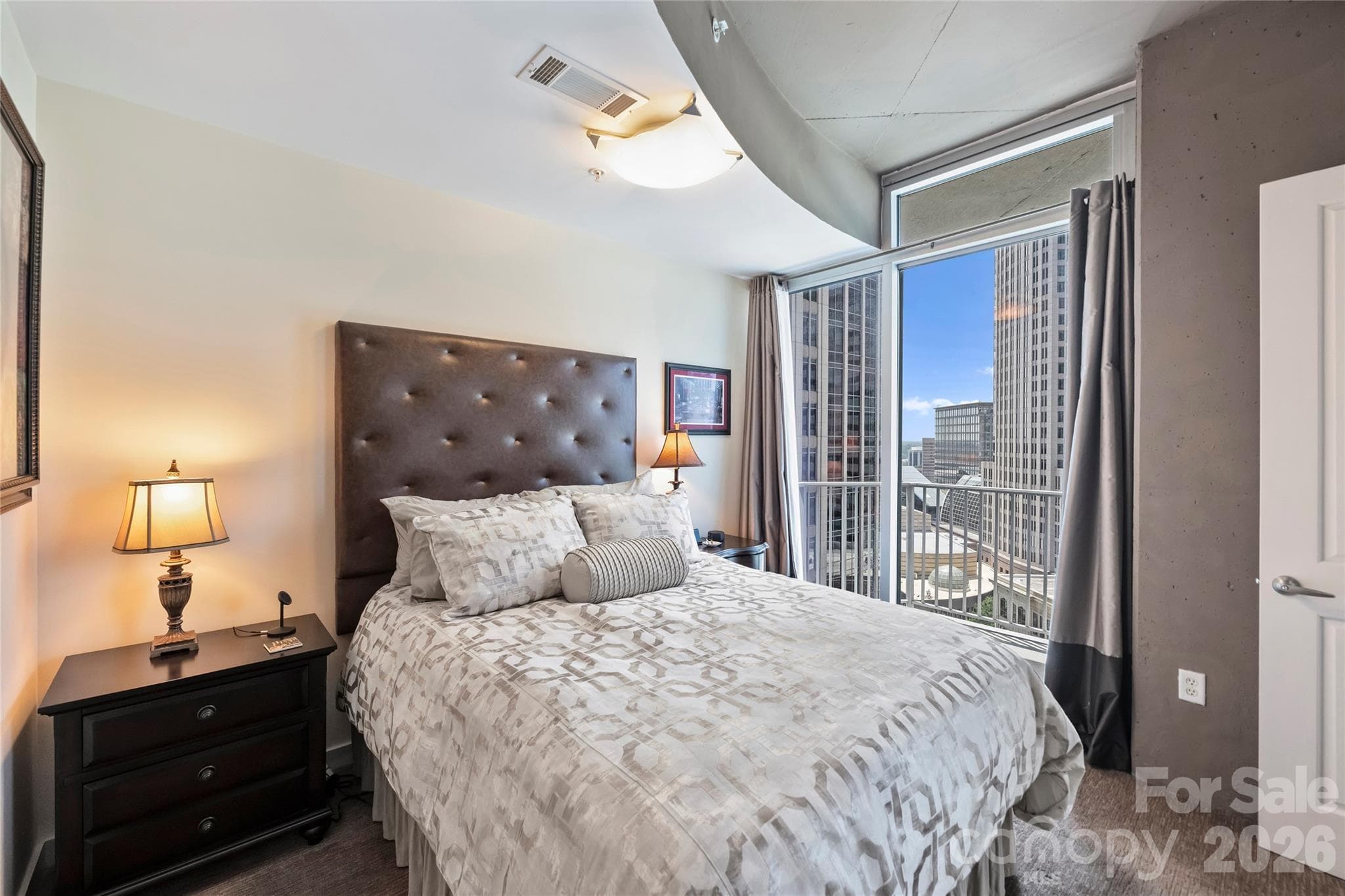 A true 1 bedroom. A true skyline. - 210 N Church Street, Charlotte