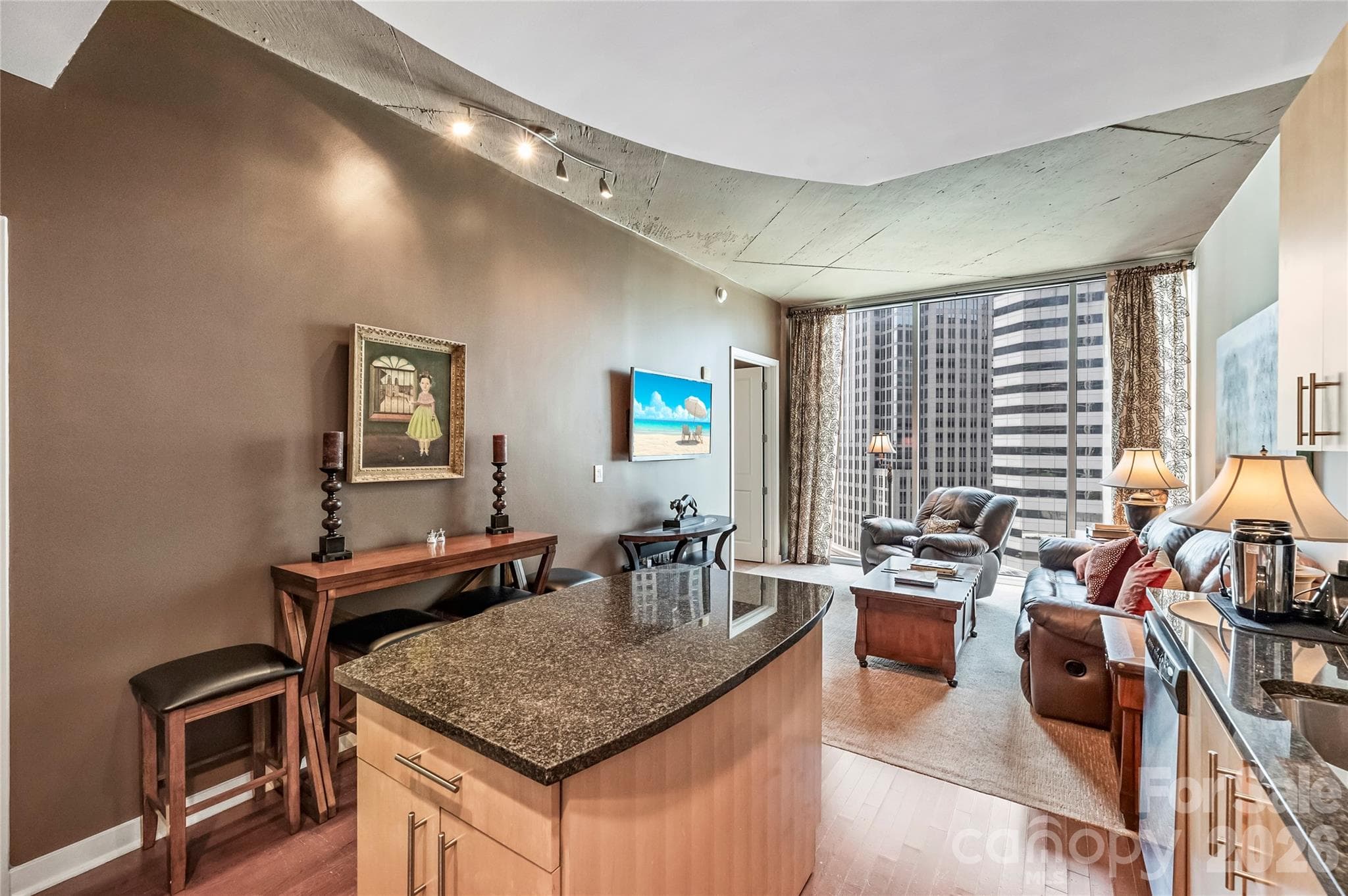 Condominium at 210 N Church Street, Charlotte, photo 6 of 27