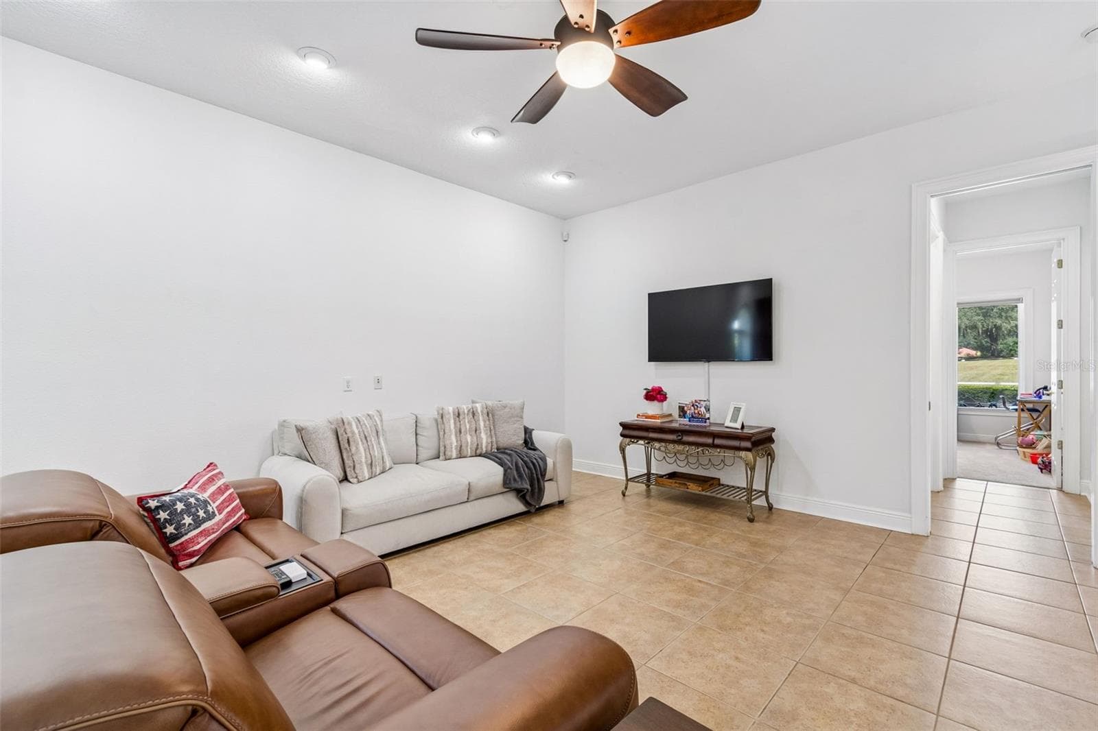 Single Family Residence at 12749 GRAND TRAVERSE DR, DADE CITY, photo 20 of 92