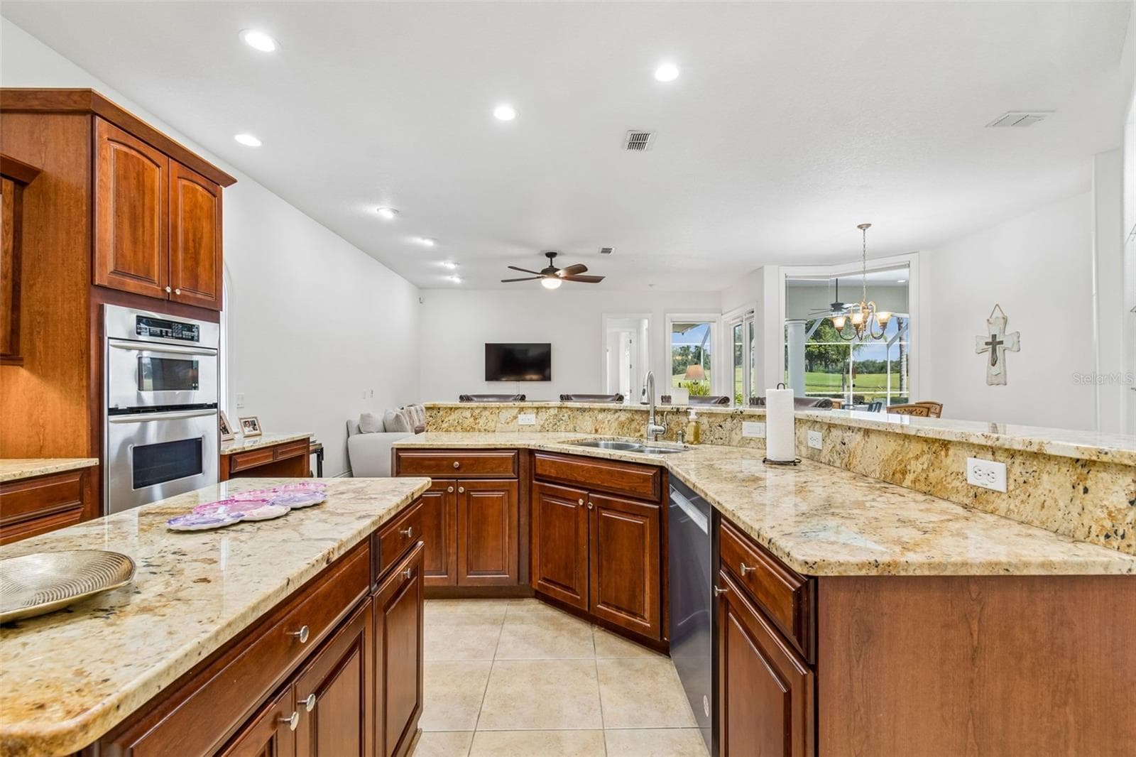 Single Family Residence at 12749 GRAND TRAVERSE DR, DADE CITY, photo 26 of 92