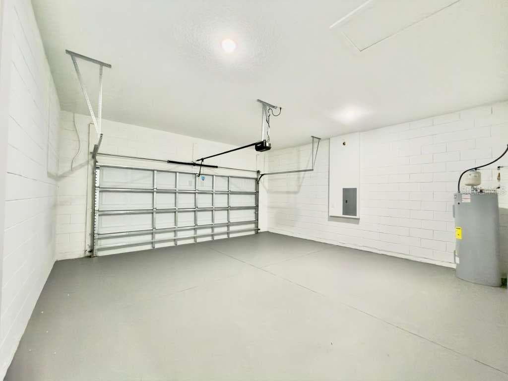 Single Family Residence at 15775 SW 59TH AVENUE RD, OCALA, photo 11 of 54