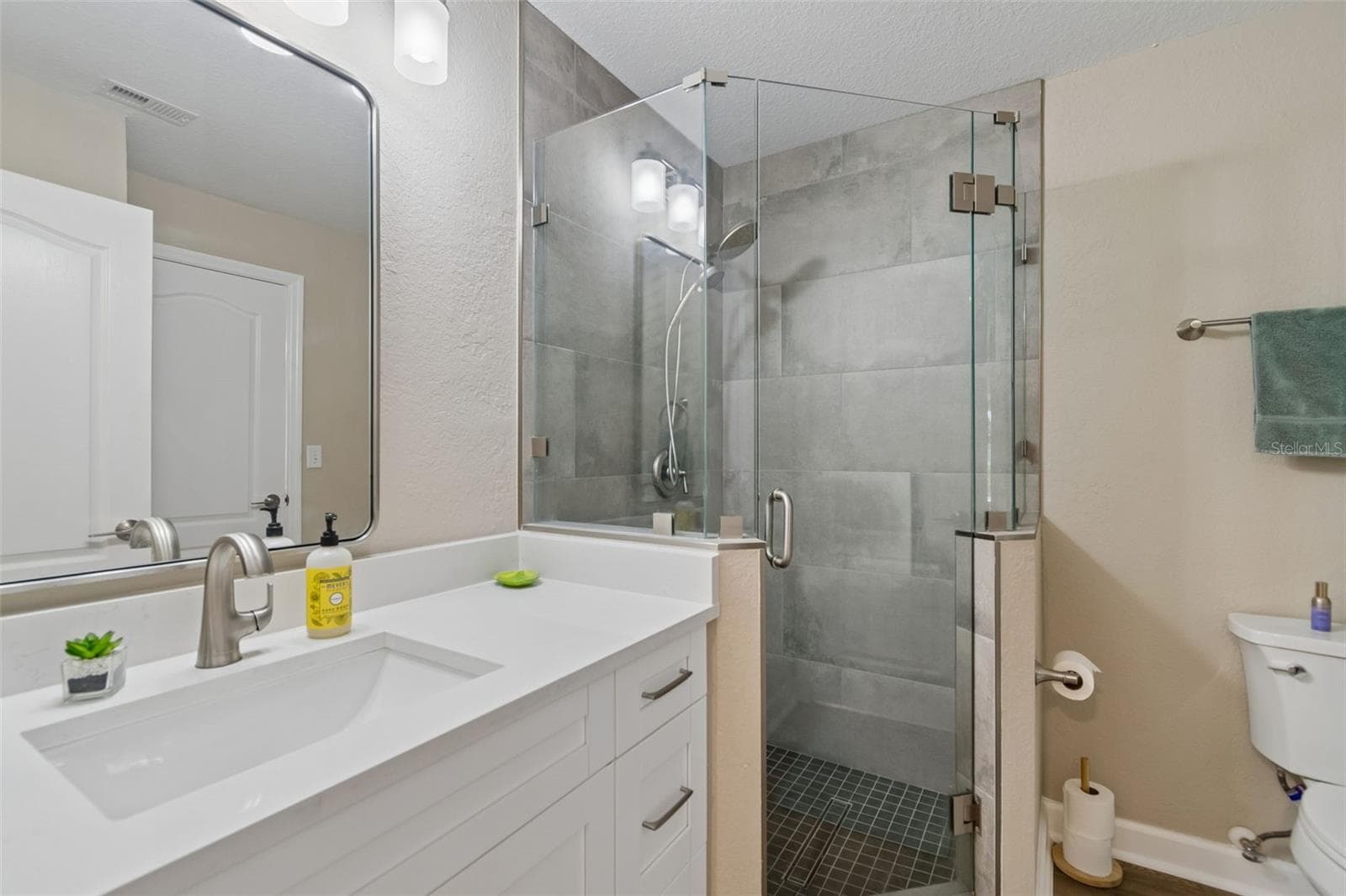 Condominium at 708 SEABOARD PL #708, TAMPA, photo 32 of 81