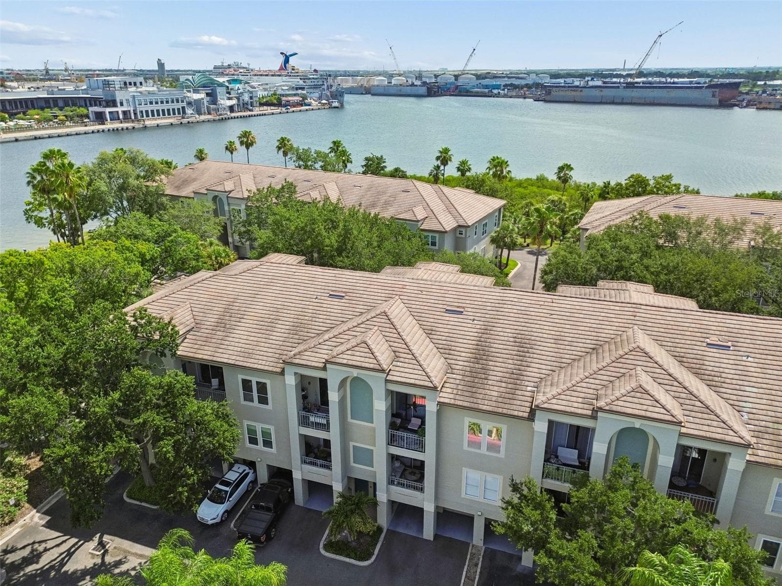 Condominium at 708 SEABOARD PL #708, TAMPA, photo 57 of 81
