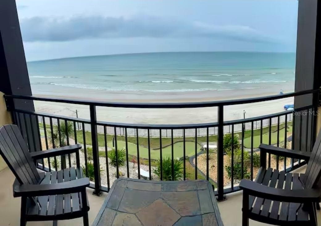 Condo - Hotel at 2301 S ATLANTIC AVE #337, DAYTONA BEACH, photo 9 of 14