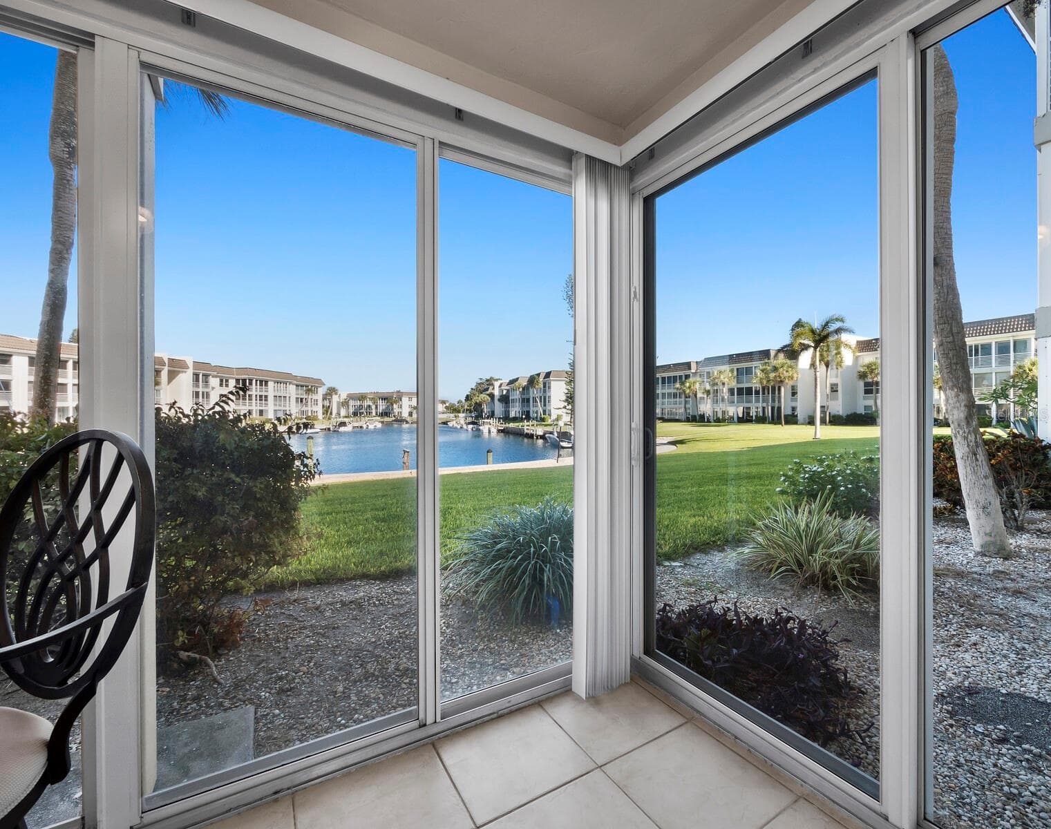 Condominium at 4350 CHATHAM DR #105, LONGBOAT KEY, photo 3 of 54