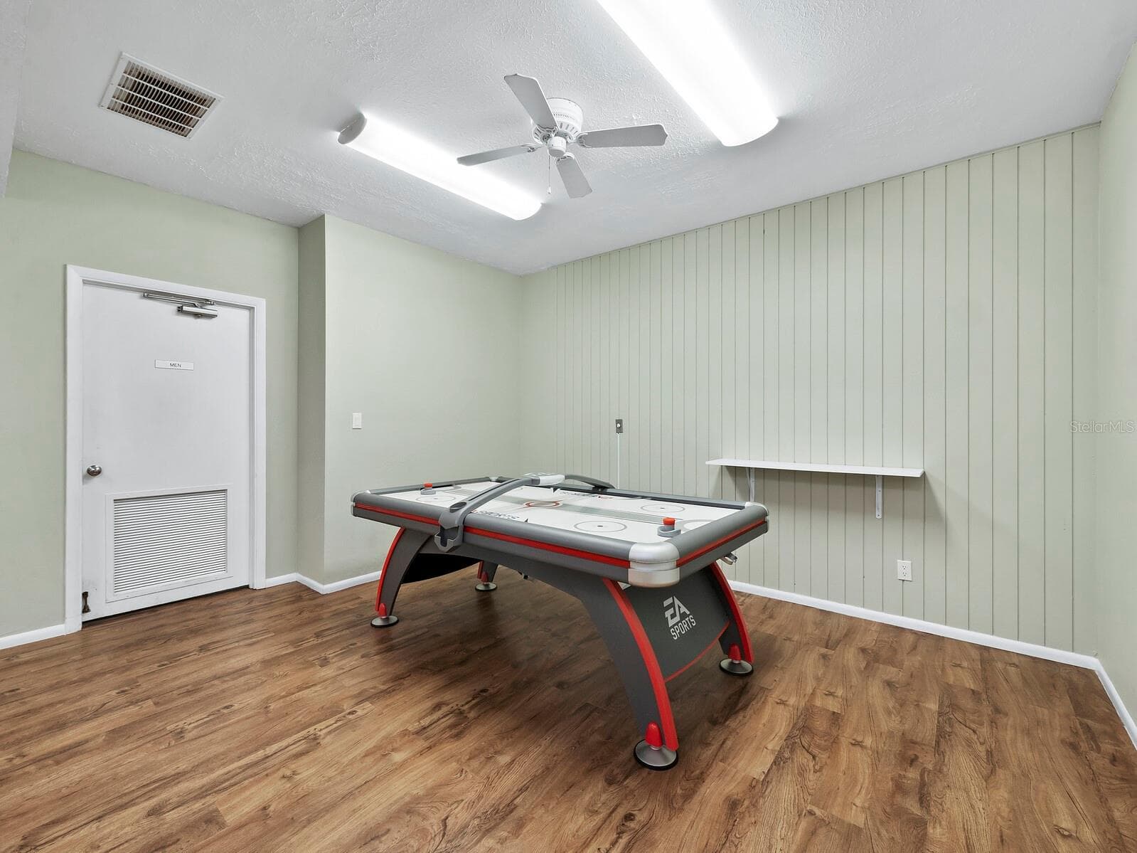 Condominium at 4350 CHATHAM DR #105, LONGBOAT KEY, photo 43 of 54