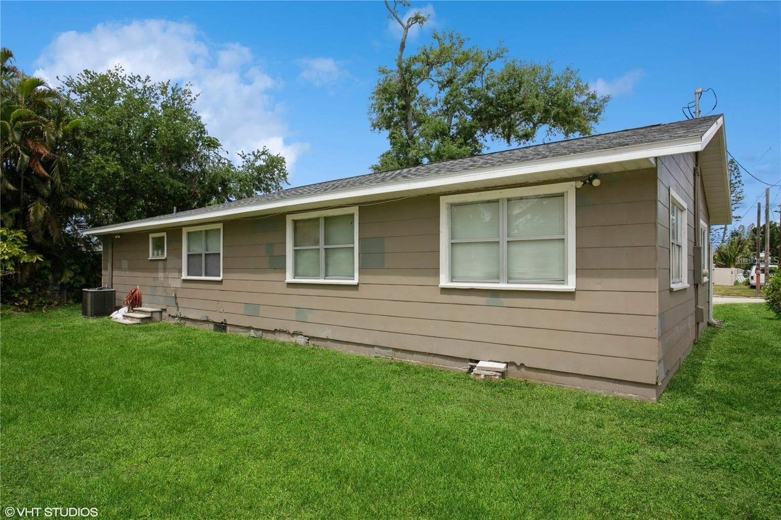 Single Family Residence at 1813 5TH ST W, PALMETTO, photo 32 of 36