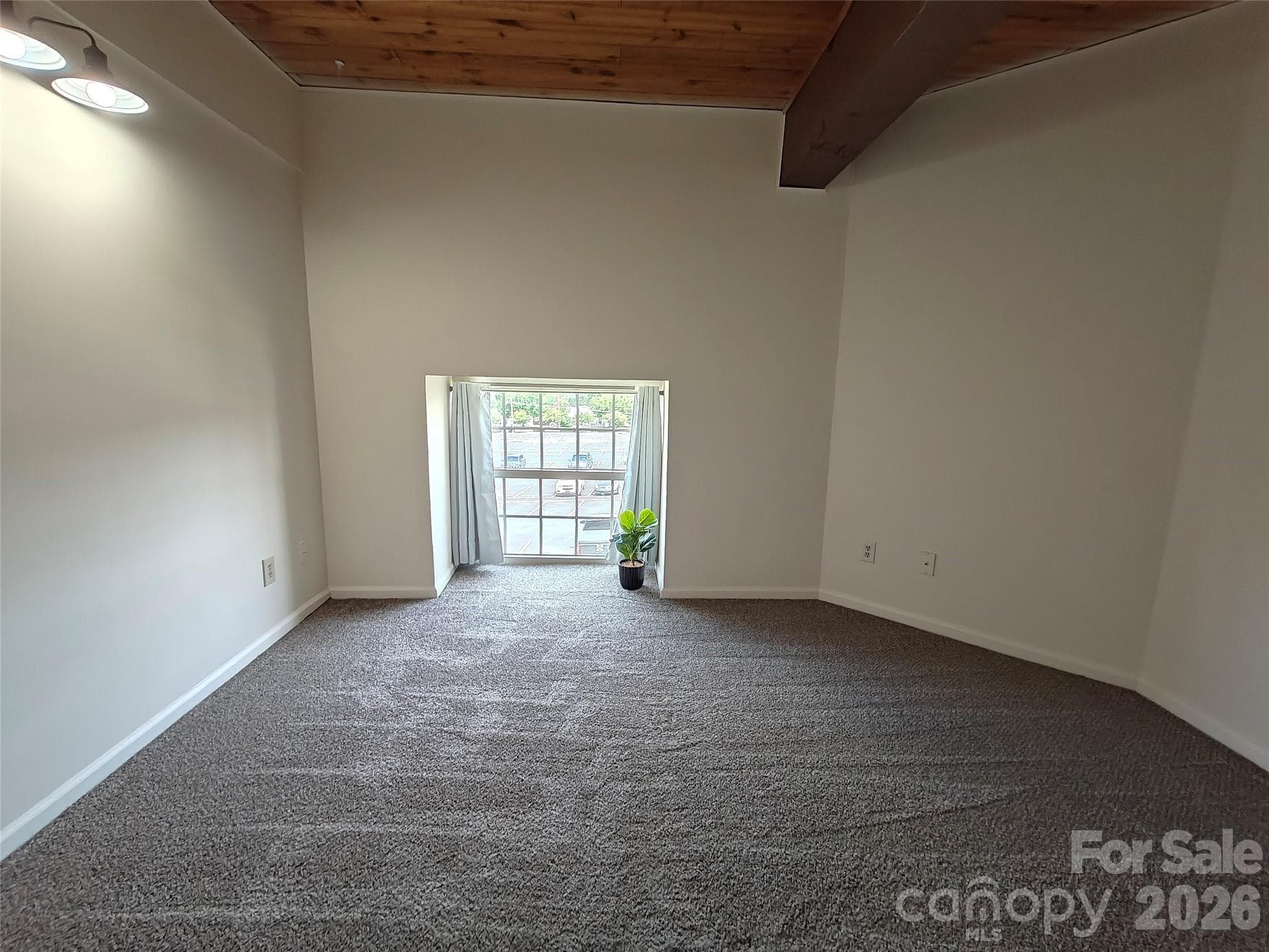 Condominium at Concord, photo 12 of 32