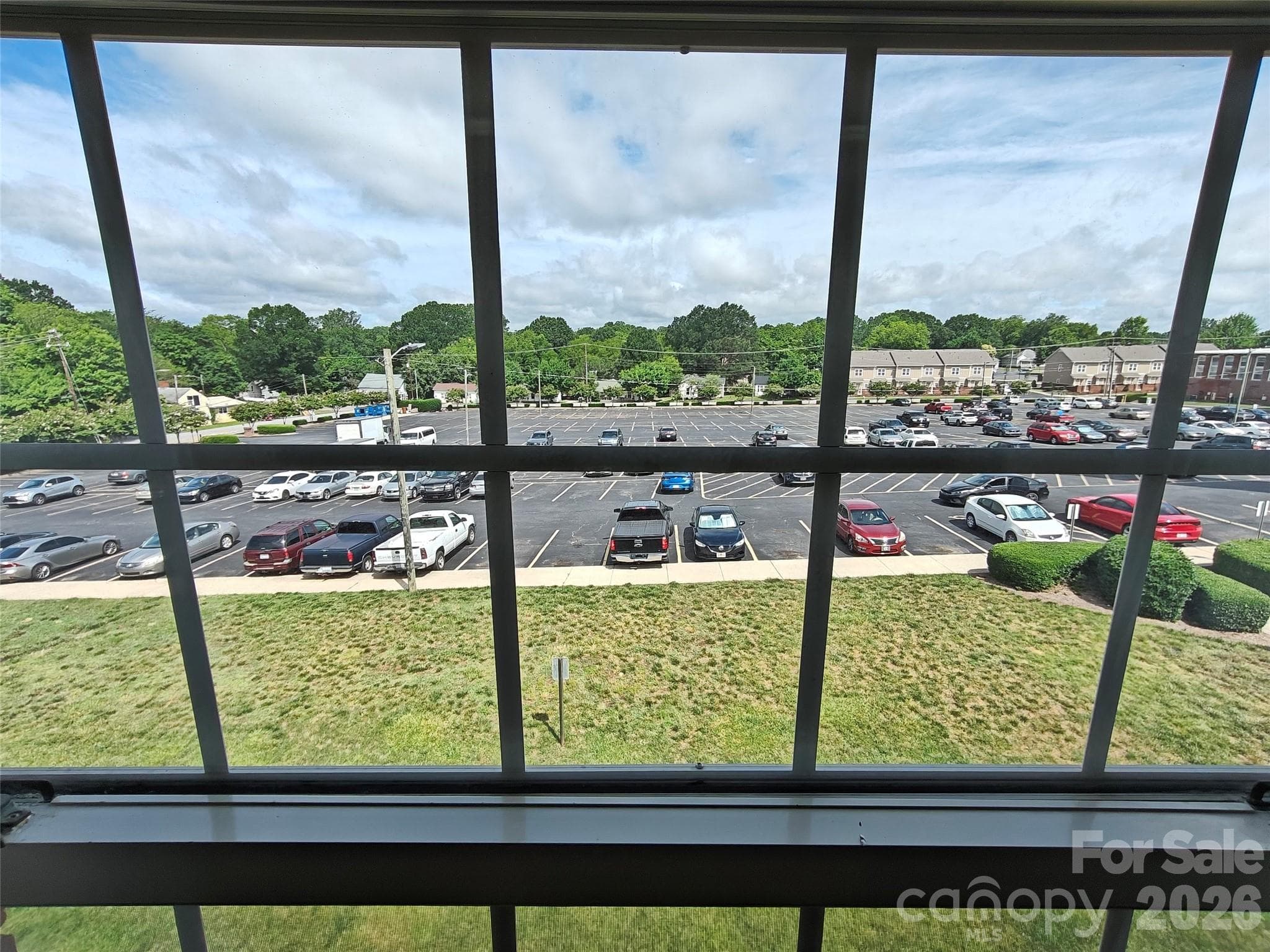 Condominium at Concord, photo 13 of 32