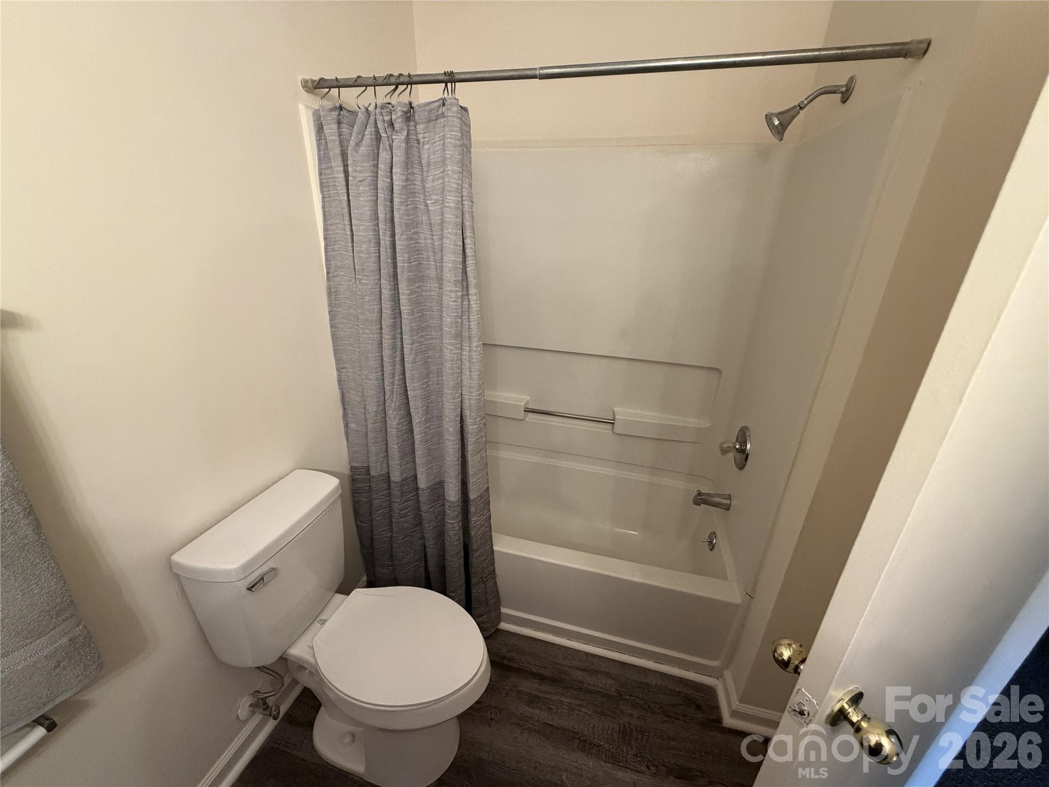 Condominium at Concord, photo 17 of 32