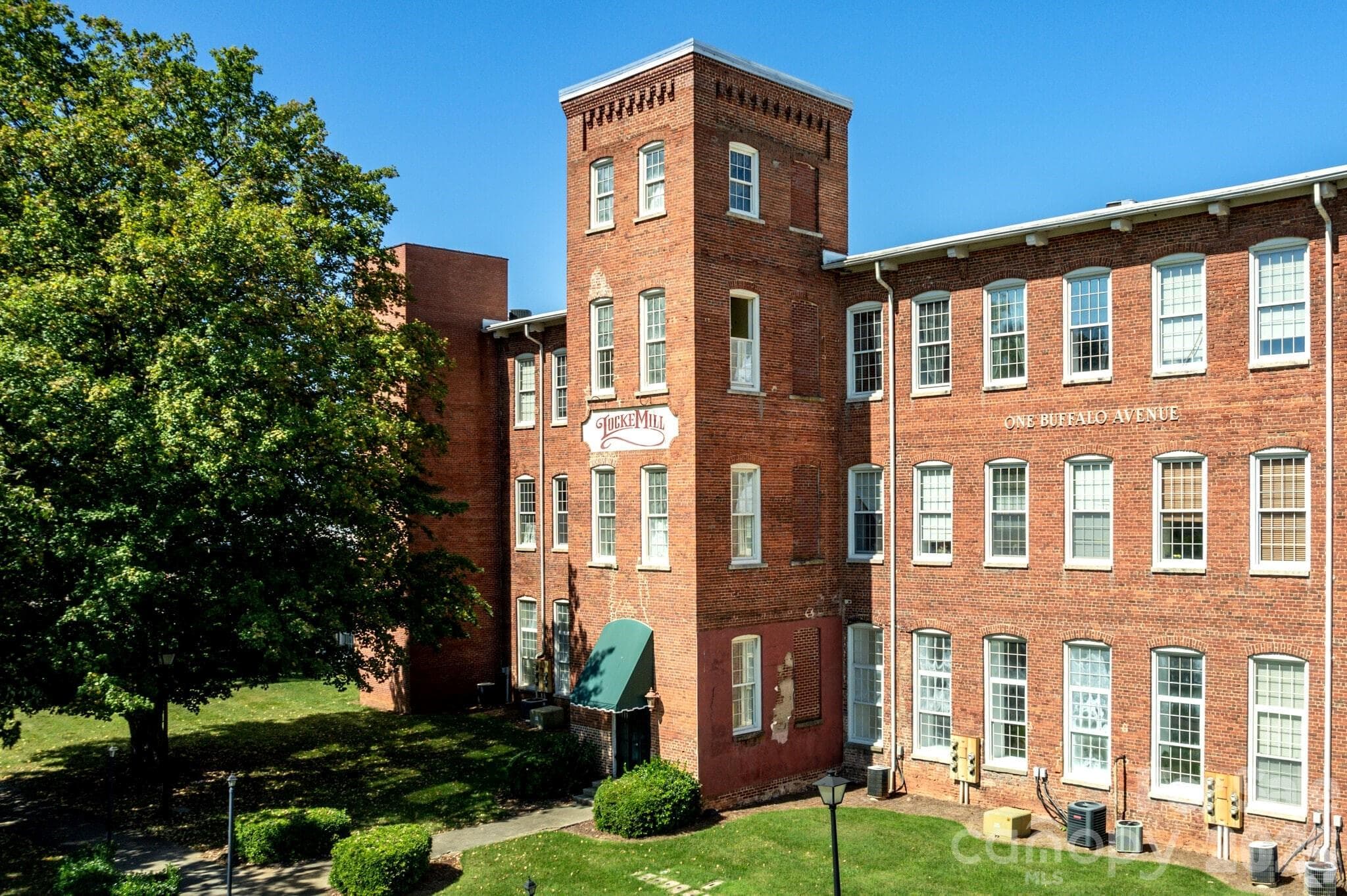 Condominium at Concord, photo 21 of 32