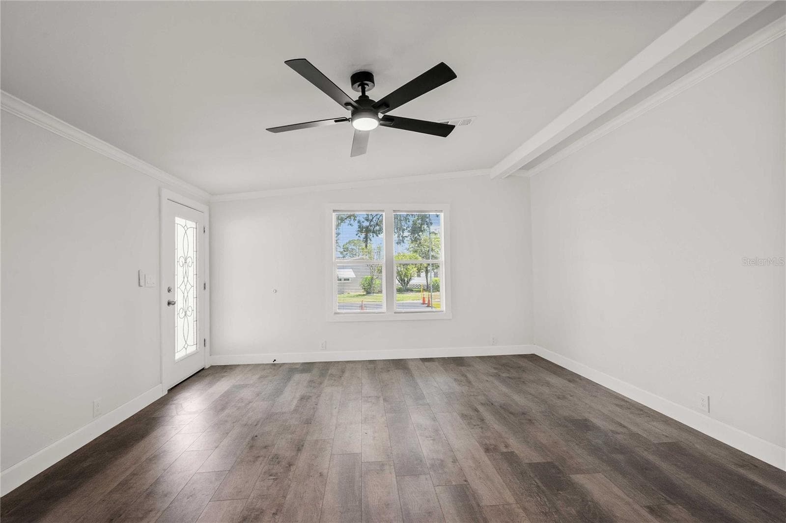 Manufactured Home at 34010 ESTATES LN, WESLEY CHAPEL, photo 6 of 33
