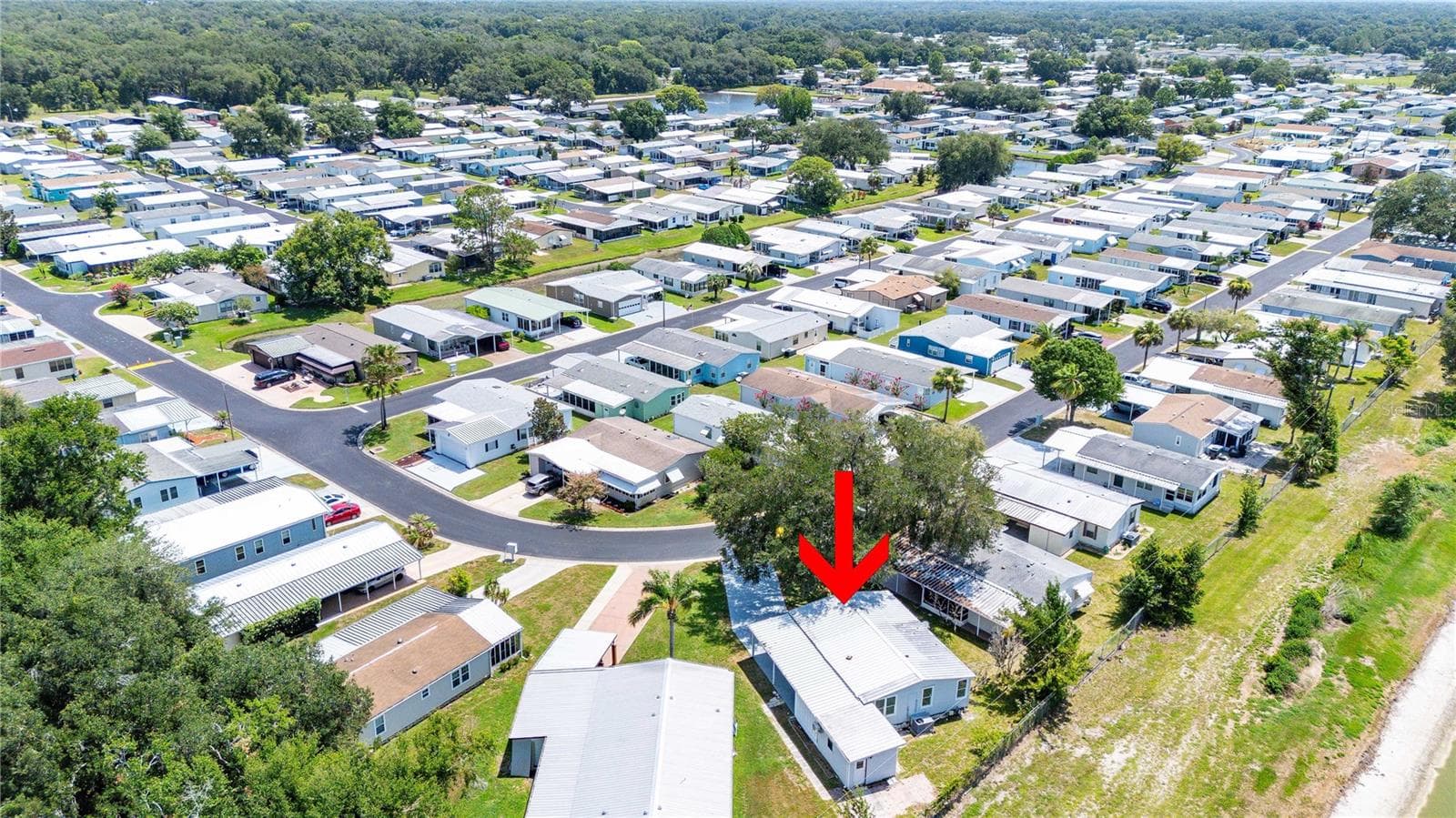 Manufactured Home at 34010 ESTATES LN, WESLEY CHAPEL, photo 32 of 33