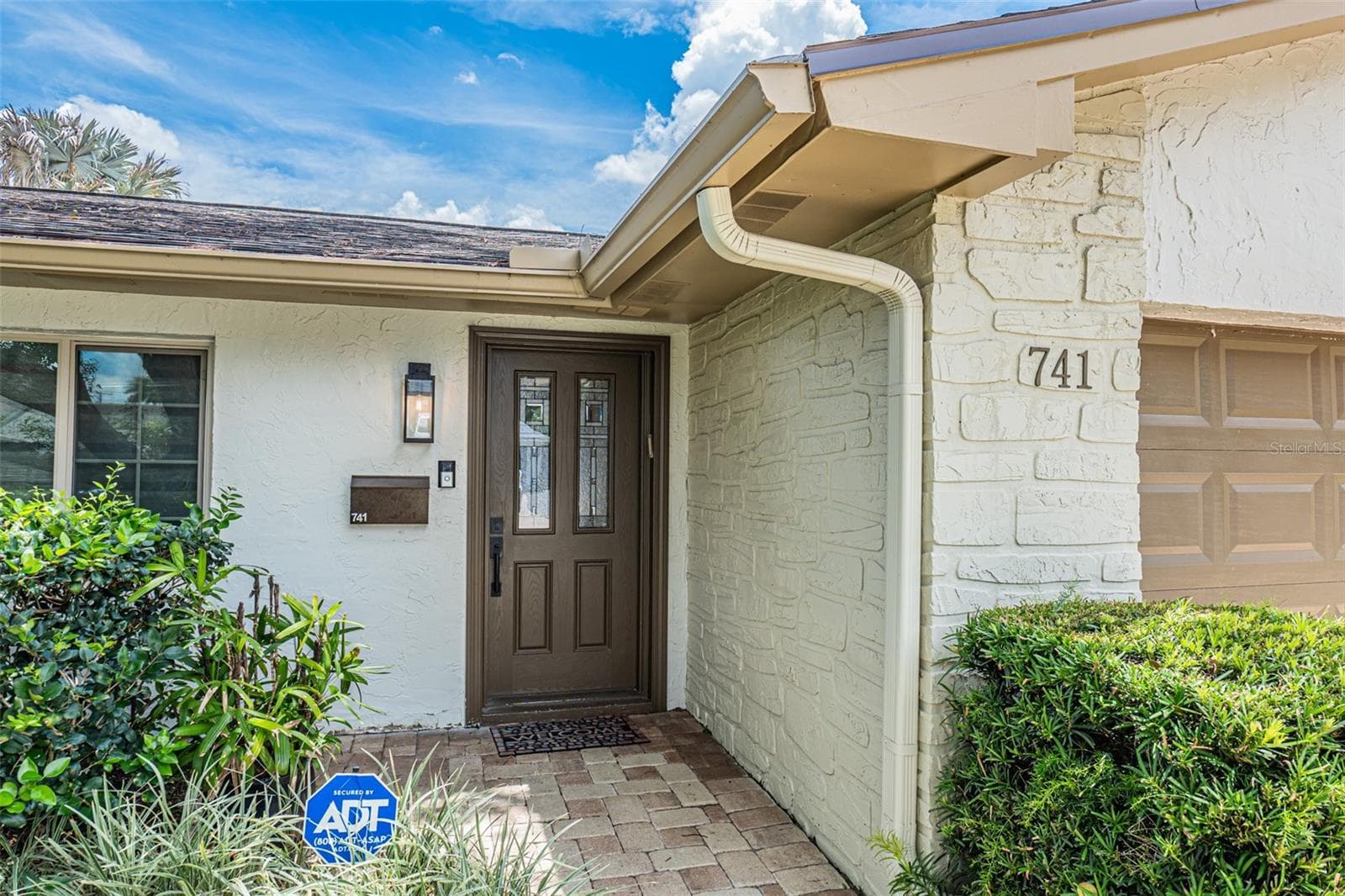 Single Family Residence at 741 BROOKSIDE RD, MAITLAND, photo 3 of 44