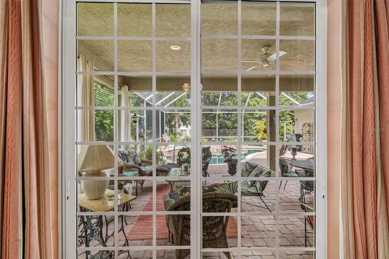 Single Family Residence at 2349 CHESTERFIELD CIR, LAKELAND, photo 19 of 68