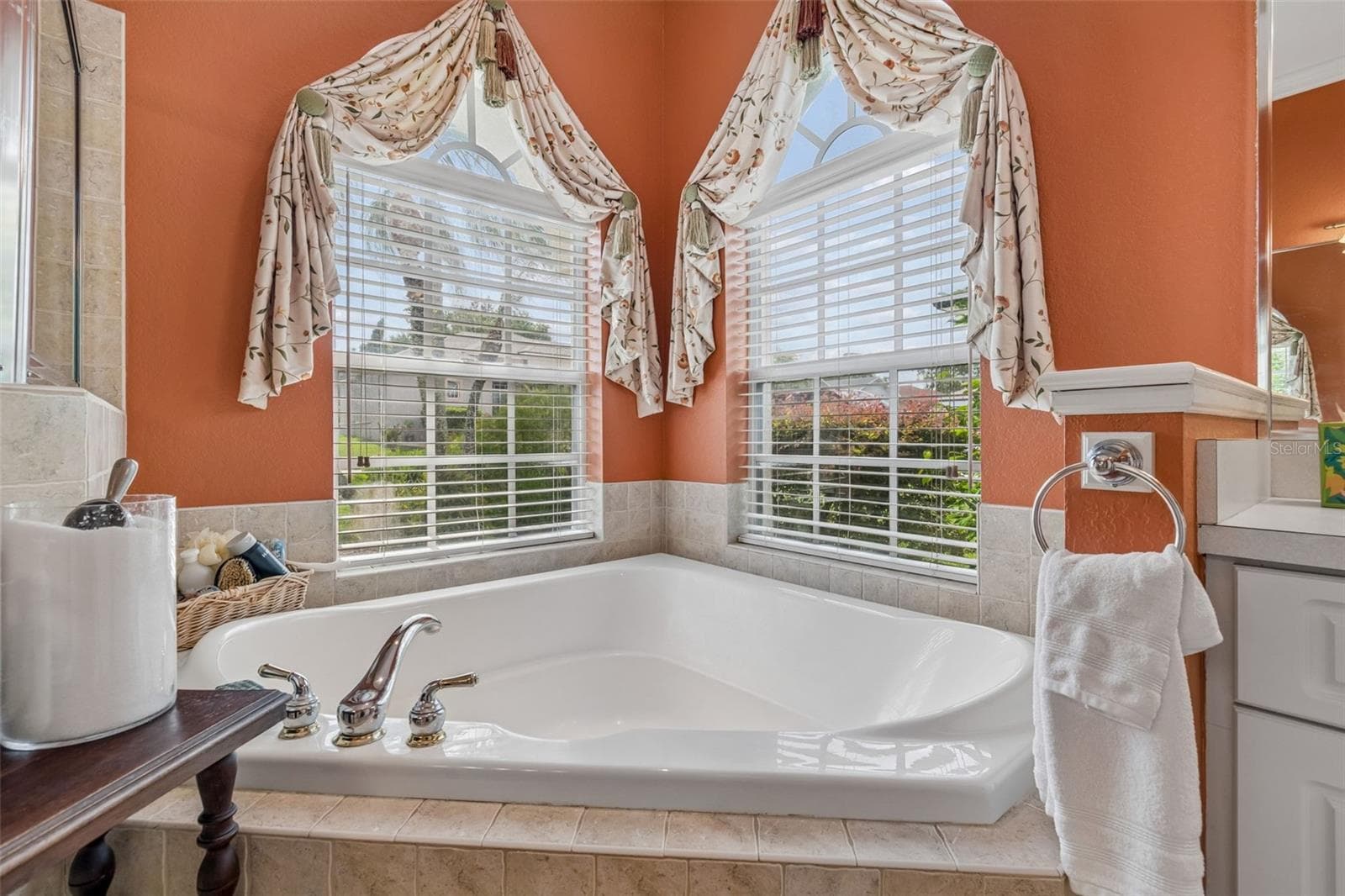 Single Family Residence at 2349 CHESTERFIELD CIR, LAKELAND, photo 22 of 68