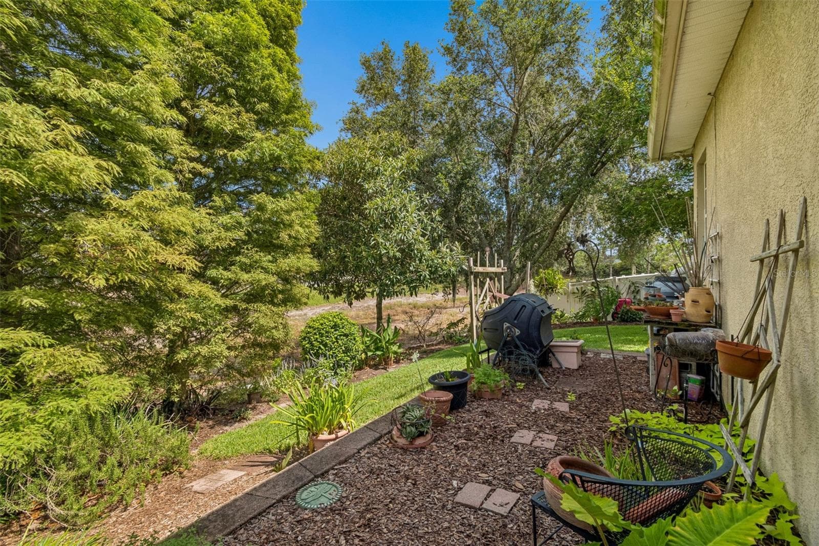 Single Family Residence at 2349 CHESTERFIELD CIR, LAKELAND, photo 62 of 68