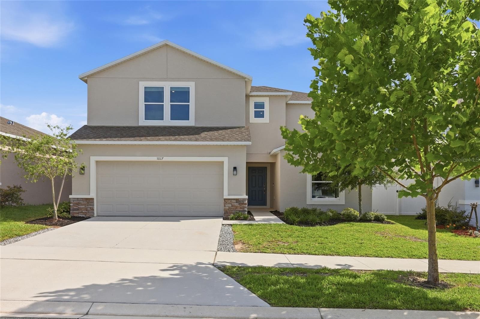 1017 CALICO POINTE CIR