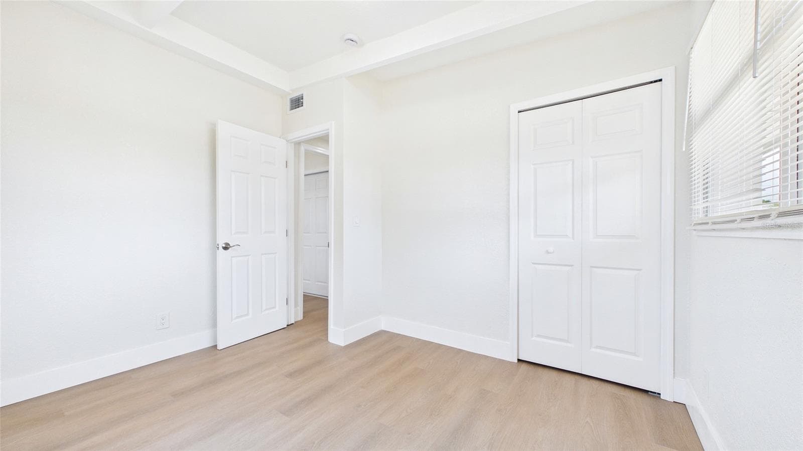 Single Family Residence at 4103 W PEARL AVE, TAMPA, photo 20 of 37