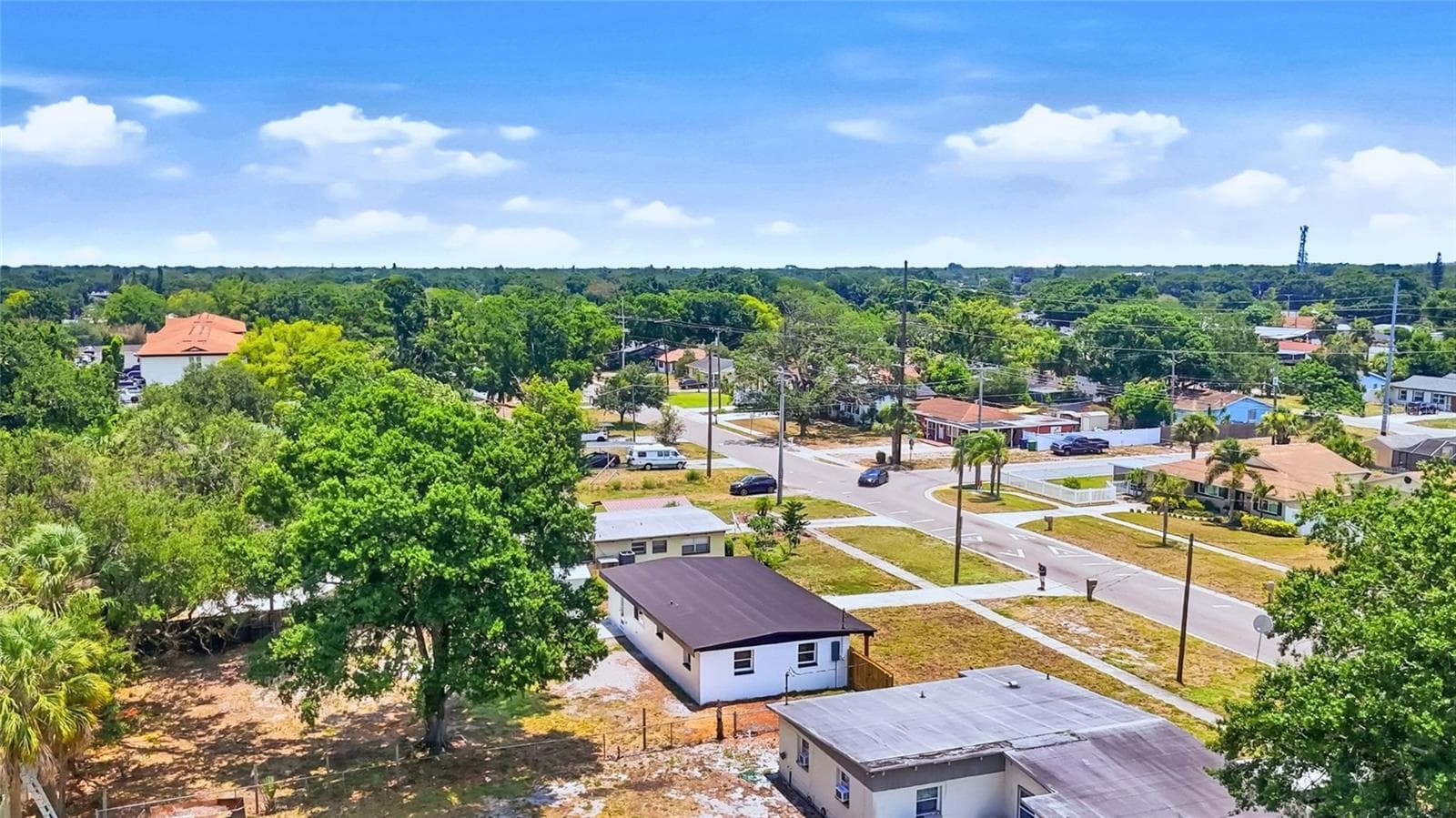 Single Family Residence at 4103 W PEARL AVE, TAMPA, photo 35 of 37