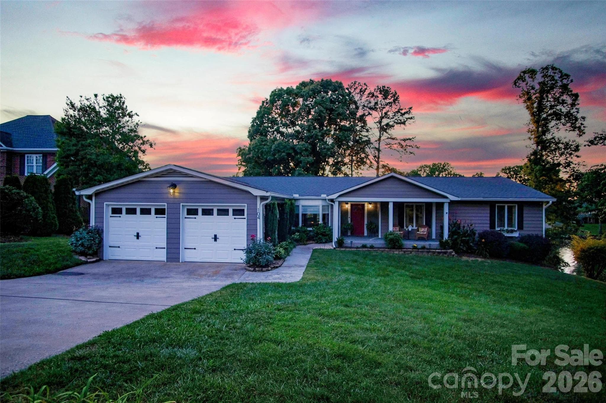 Single Family Residence at Kings Mountain, photo 4 of 48
