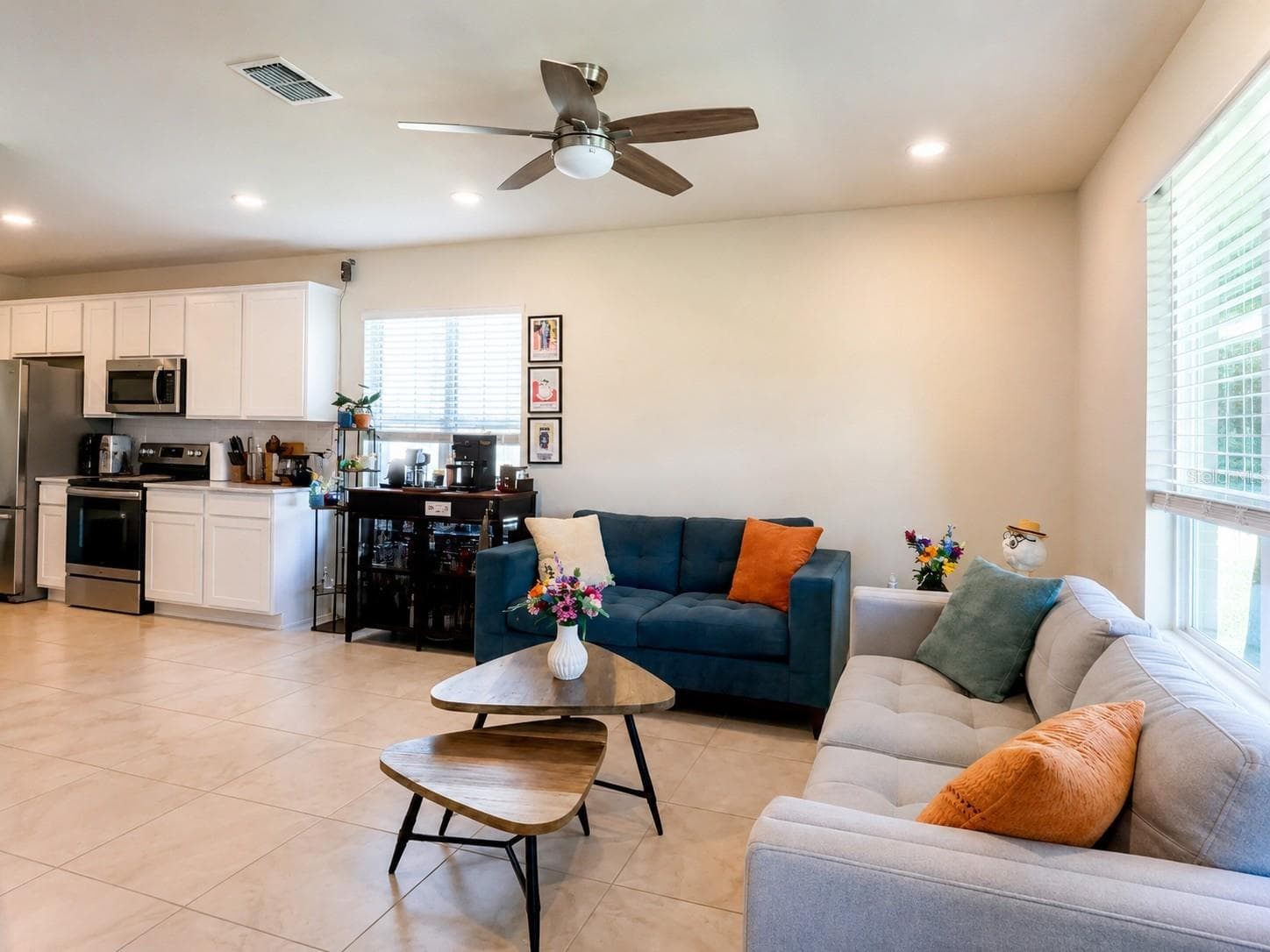 Single Family Residence at 1959 SUMMER SERENITY DR, KISSIMMEE, photo 5 of 34