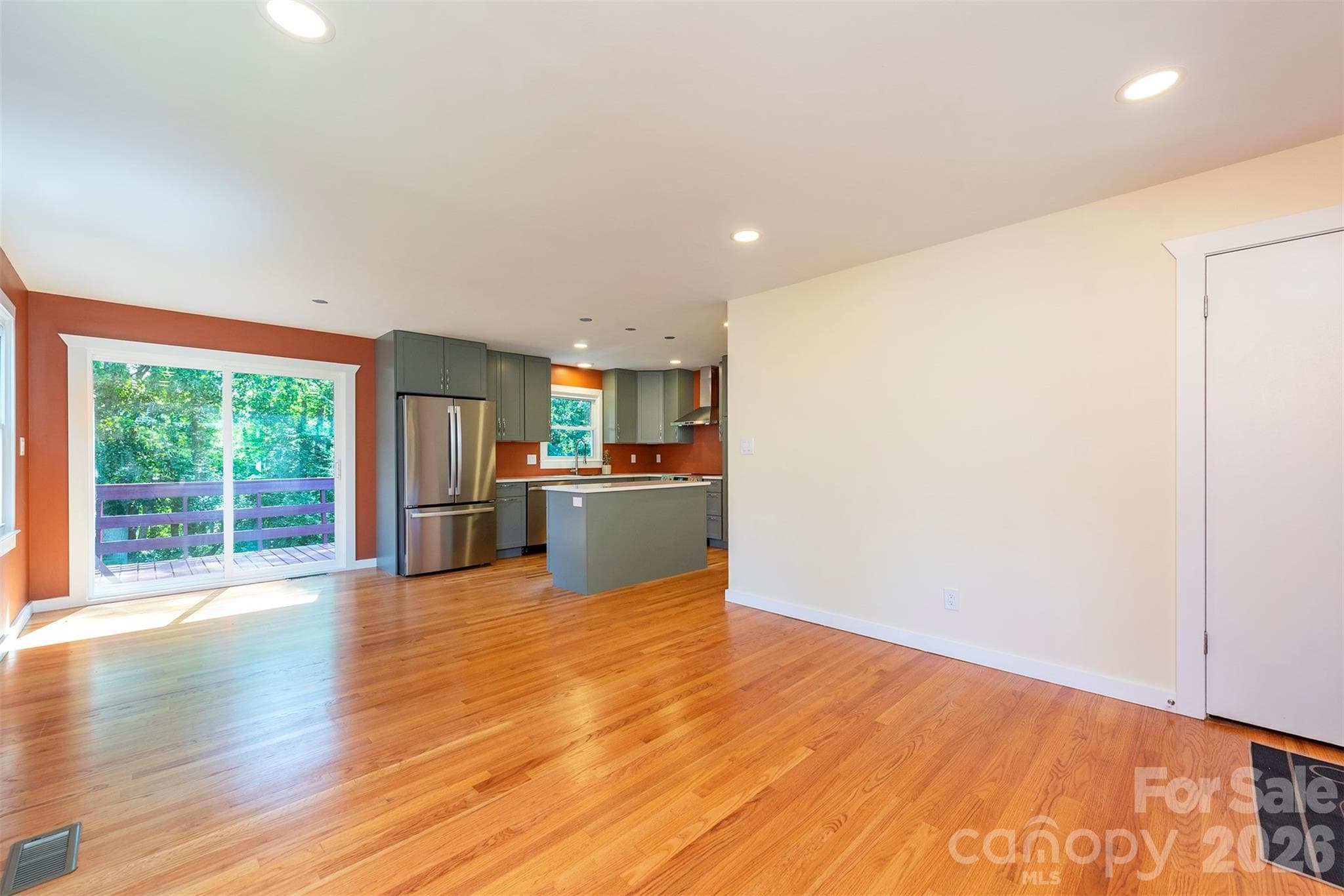 Single Family Residence at Asheville, photo 14 of 49