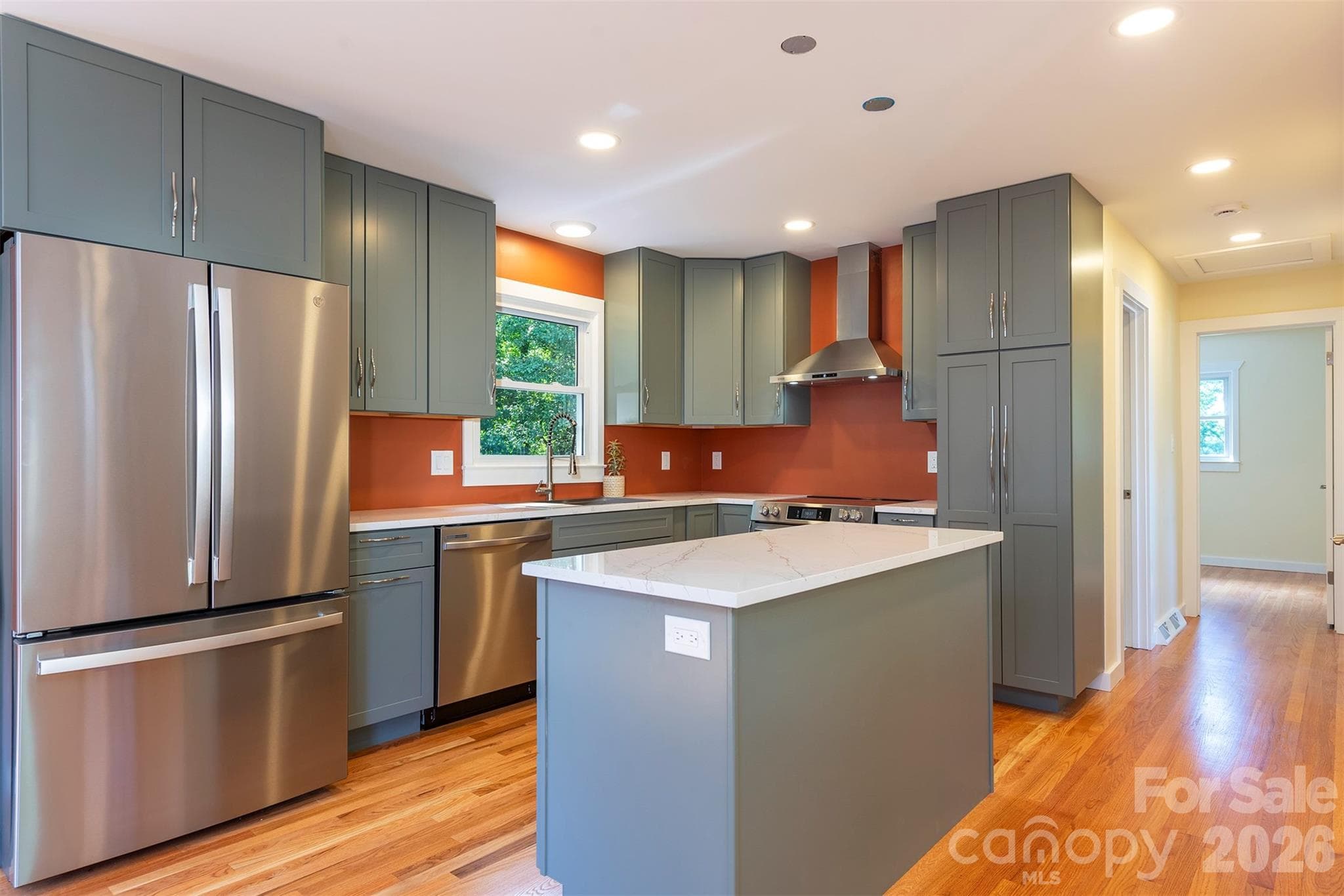 Single Family Residence at Asheville, photo 4 of 49