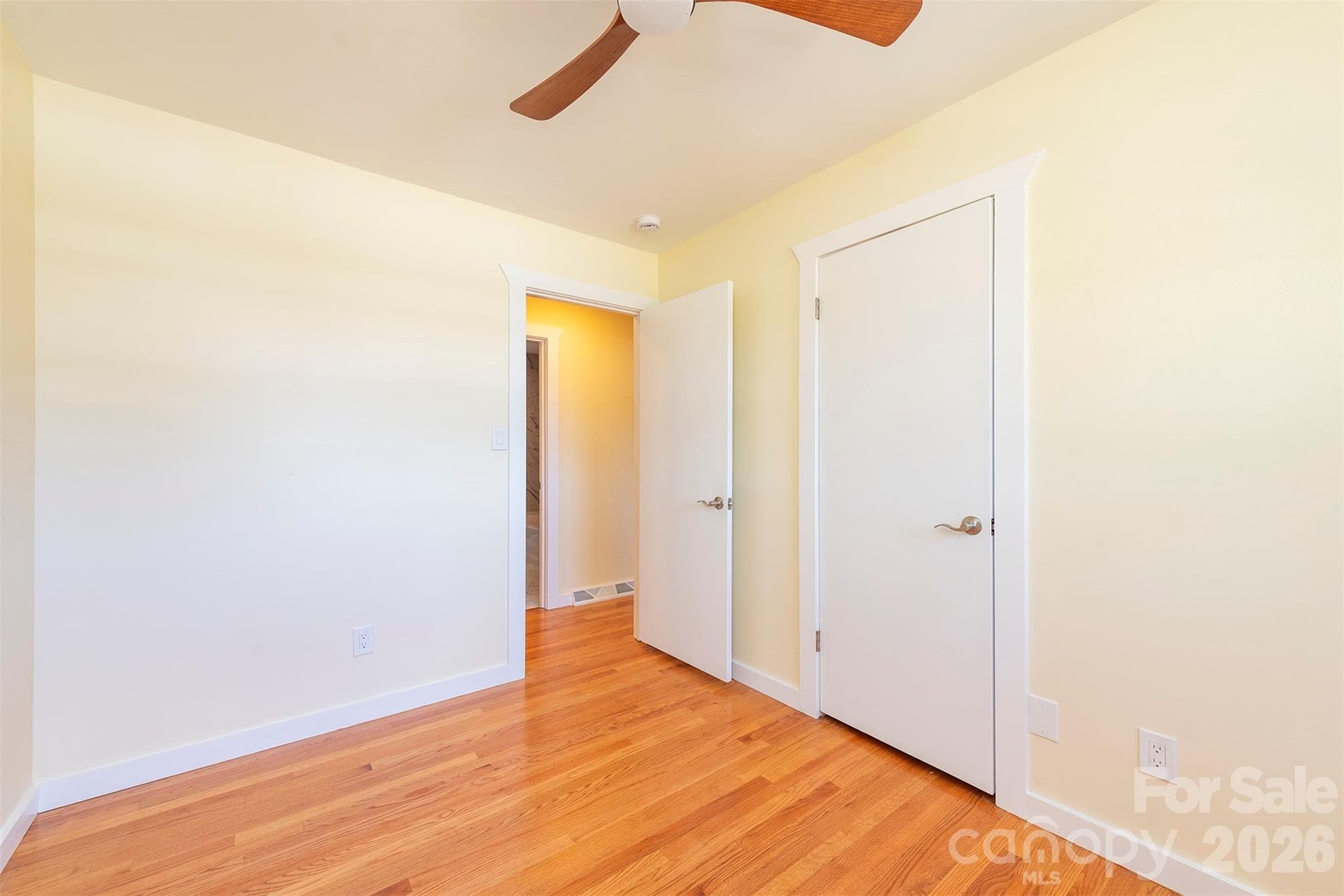 Single Family Residence at Asheville, photo 23 of 49