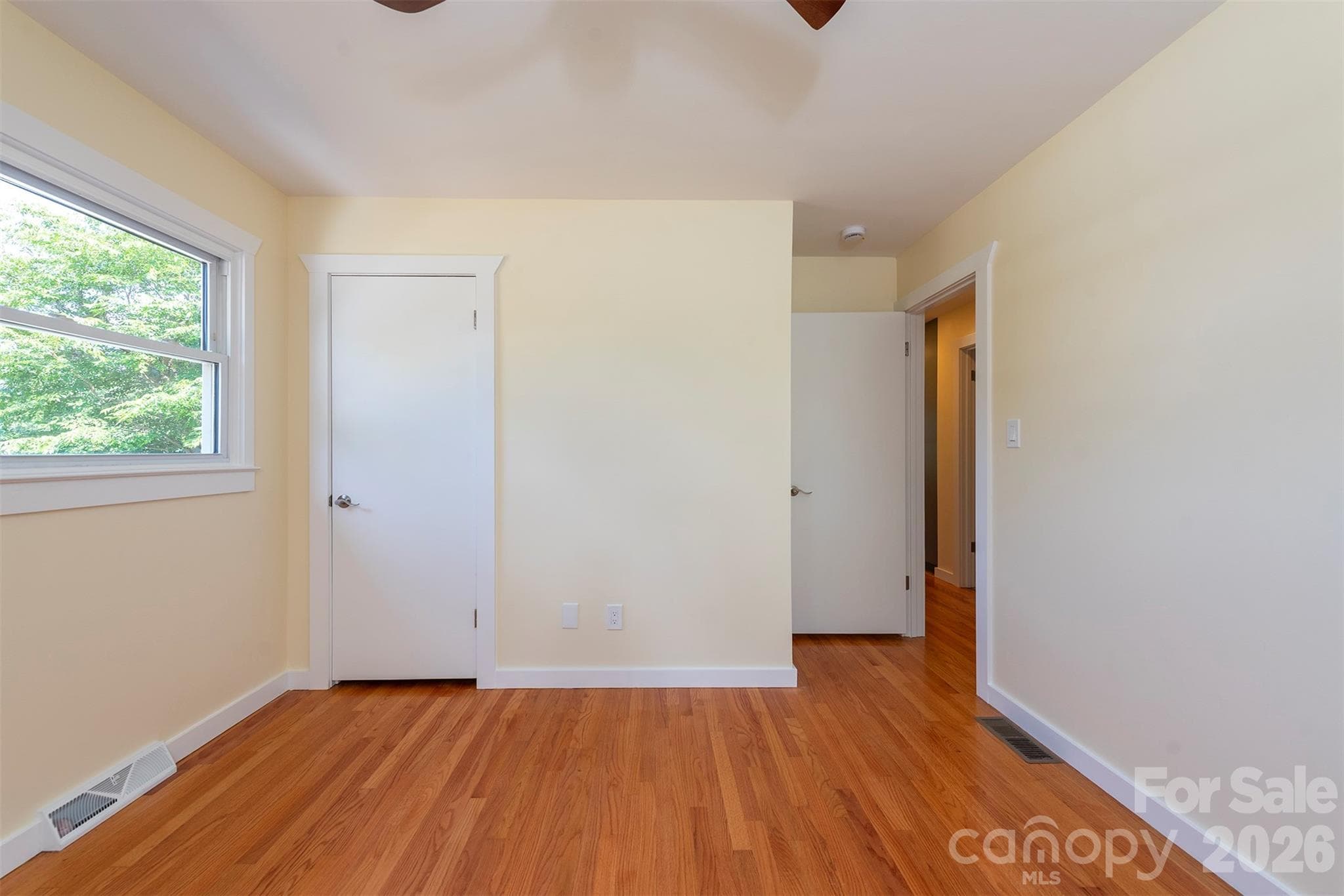 Single Family Residence at Asheville, photo 25 of 49
