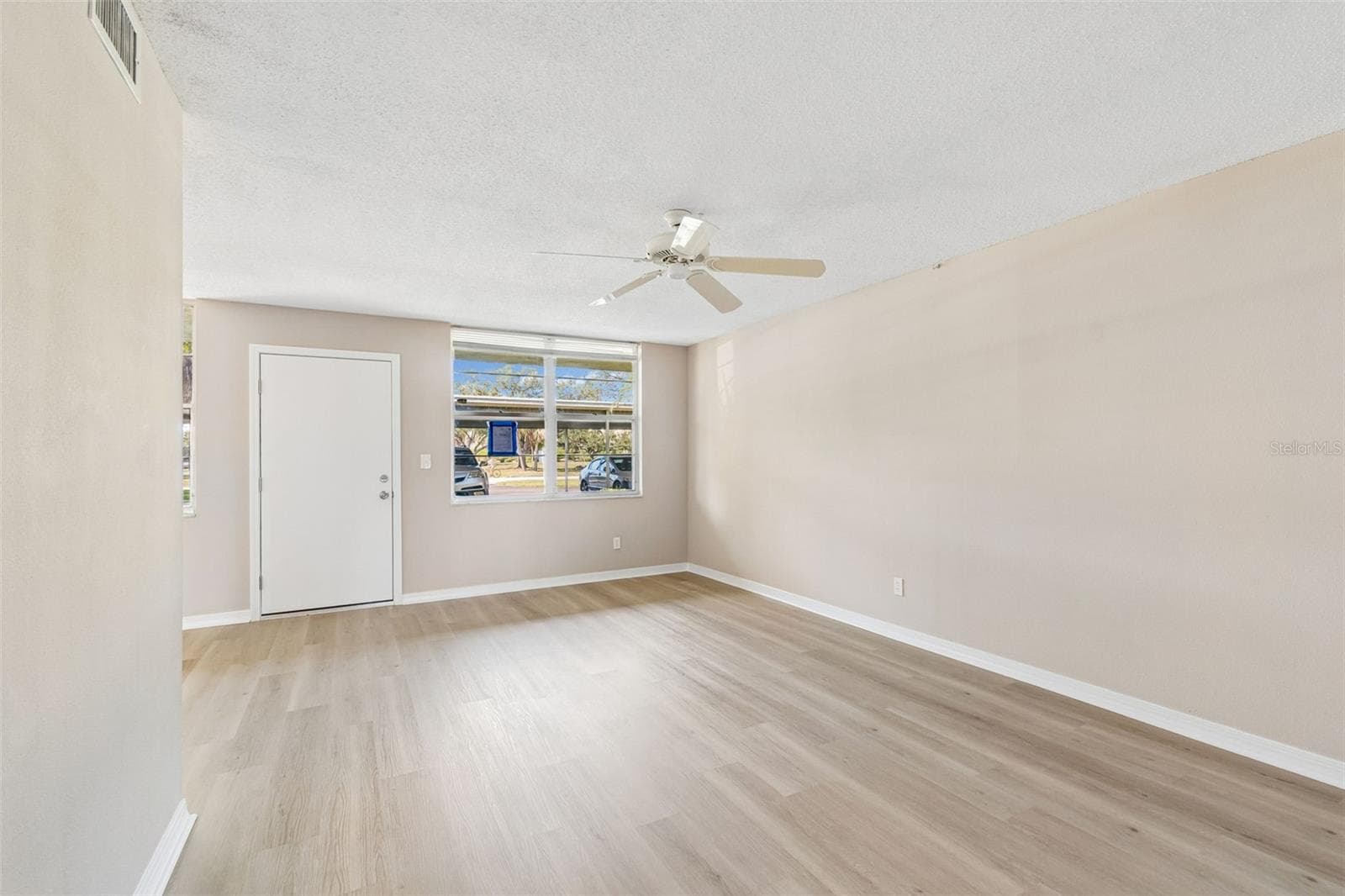 Condominium at 4705 1ST ST NE #138, ST PETERSBURG, photo 4 of 53