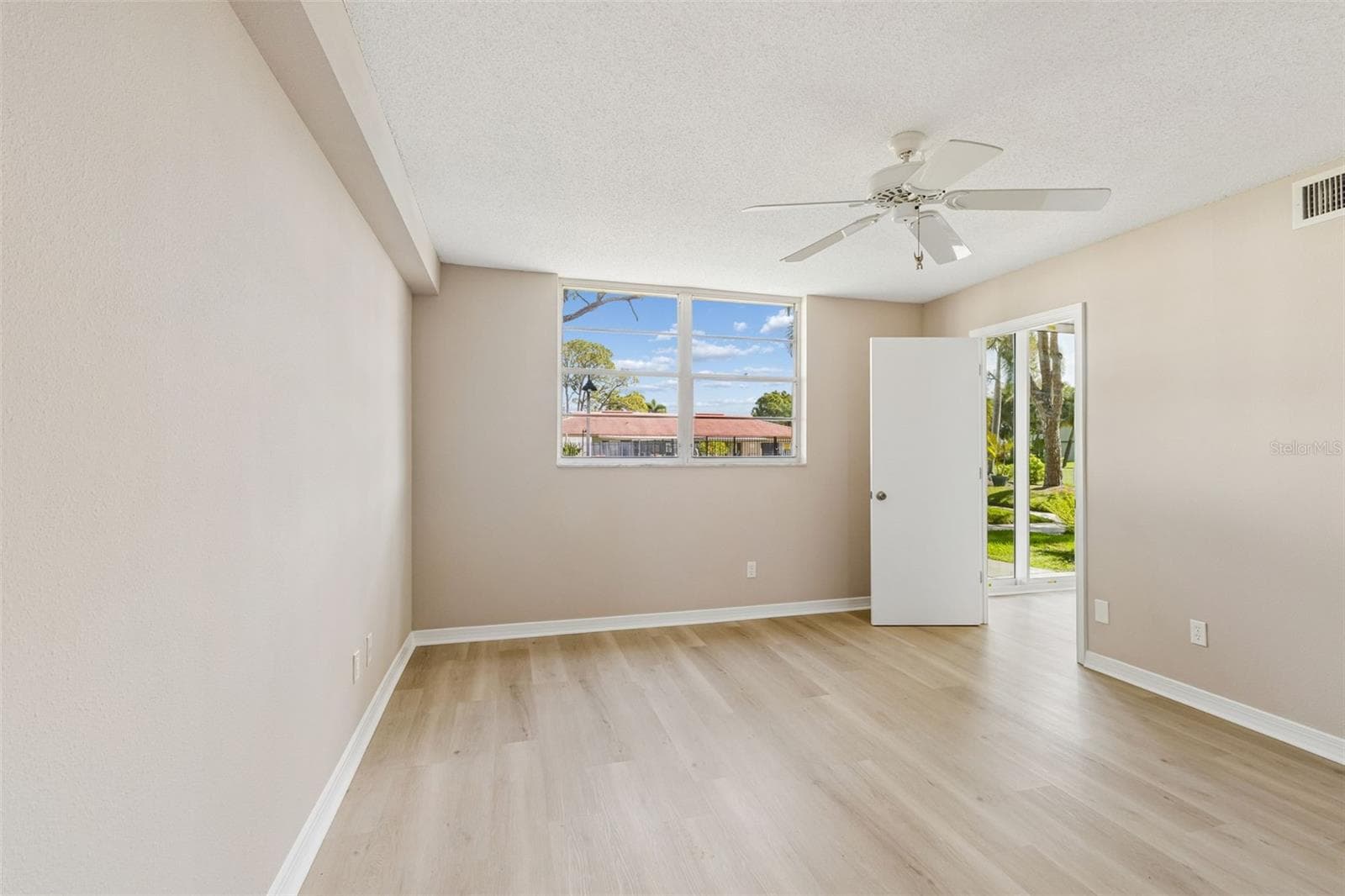 Condominium at 4705 1ST ST NE #138, ST PETERSBURG, photo 14 of 53