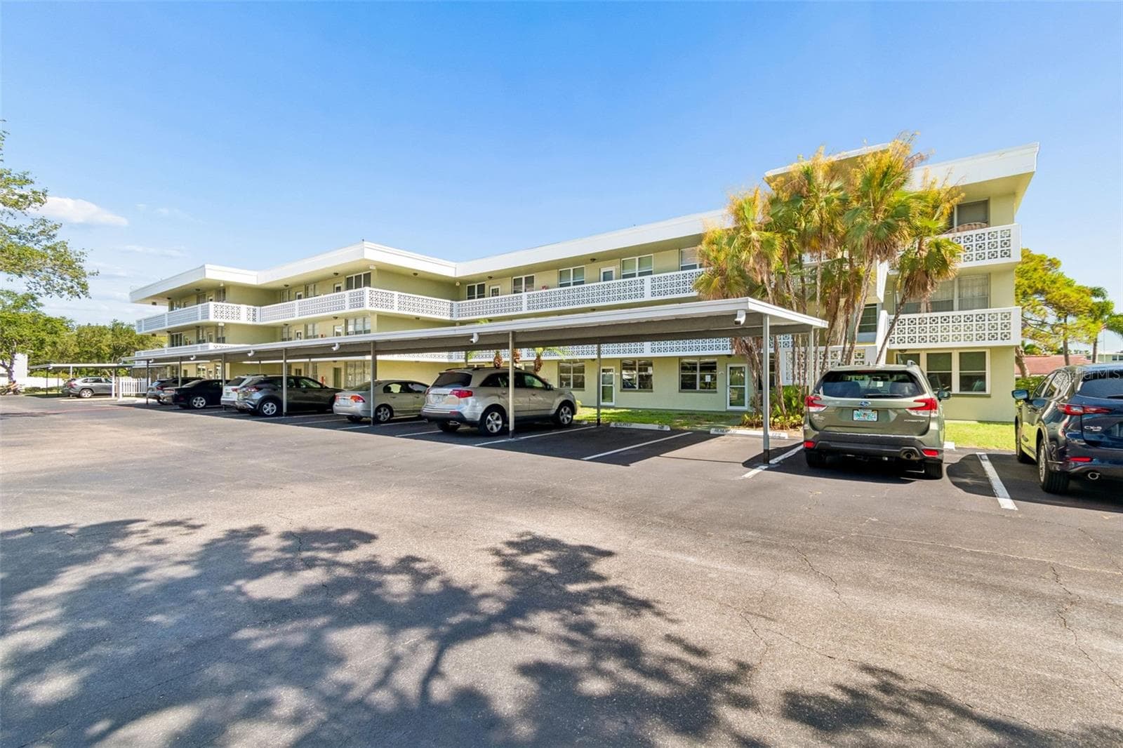 Condominium at 4705 1ST ST NE #138, ST PETERSBURG, photo 35 of 53