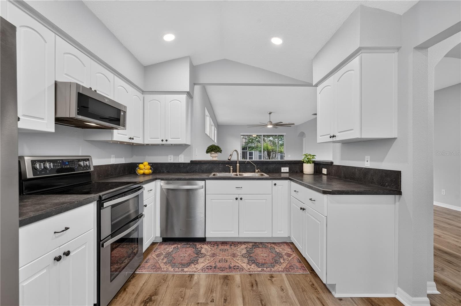 Kitchen - All New Stainless Steel Appliances - 27134 NOSTALGIA DR, LEESBURG