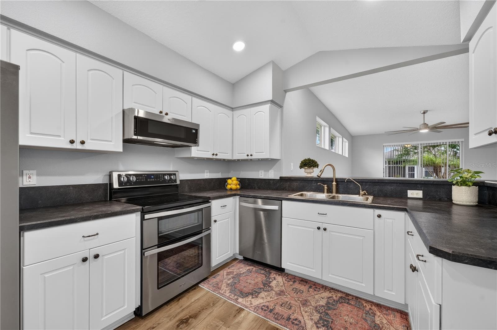 Kitchen - All New Stainless Steel Appliances - 27134 NOSTALGIA DR, LEESBURG