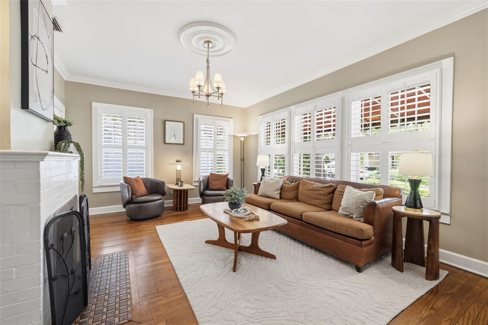 Wood Floors throughout - 912 S FREMONT AVE, TAMPA